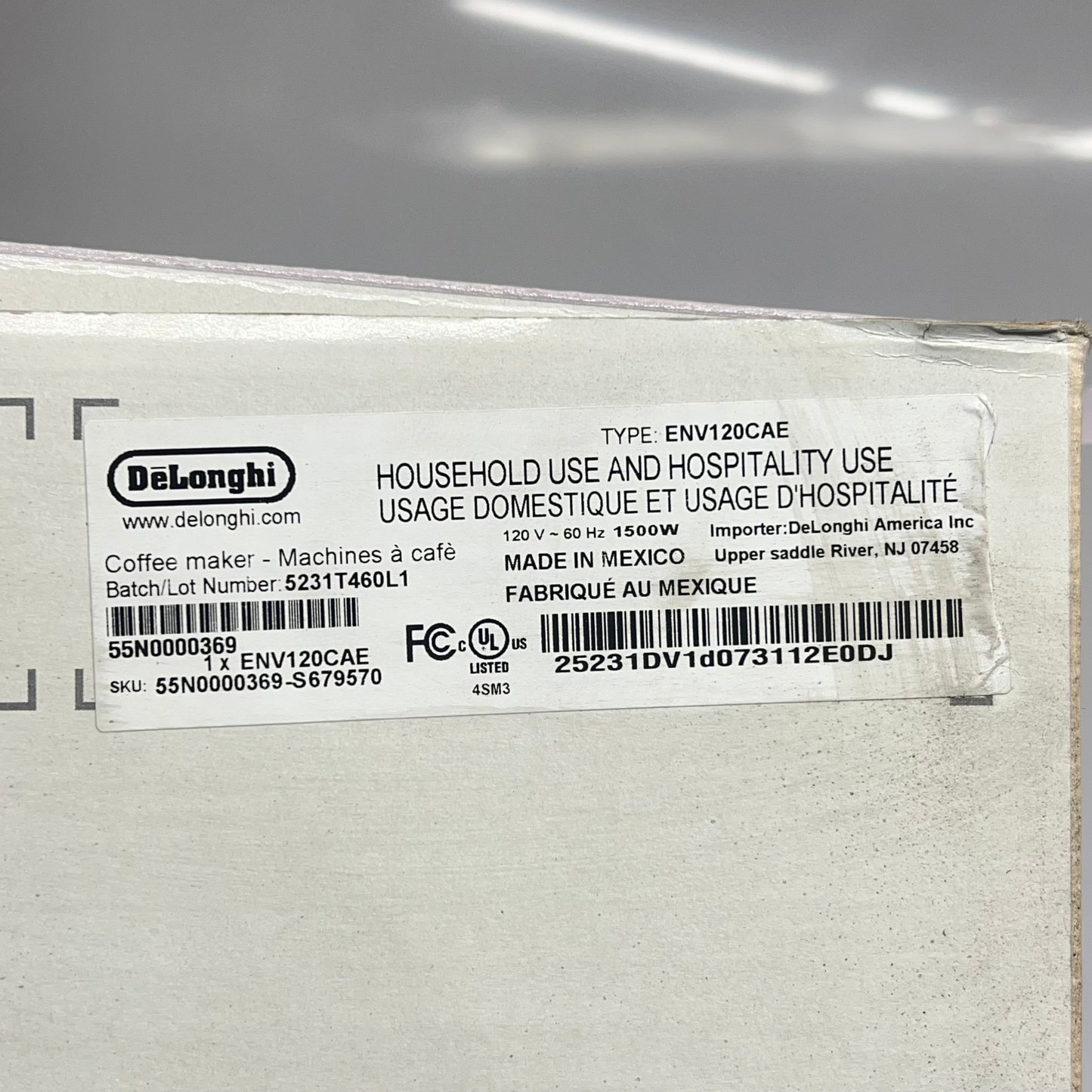 DELONGHI Nespresso Vertuo Next W/ Aeroccino 120V Black/Chrome ENV120CAE