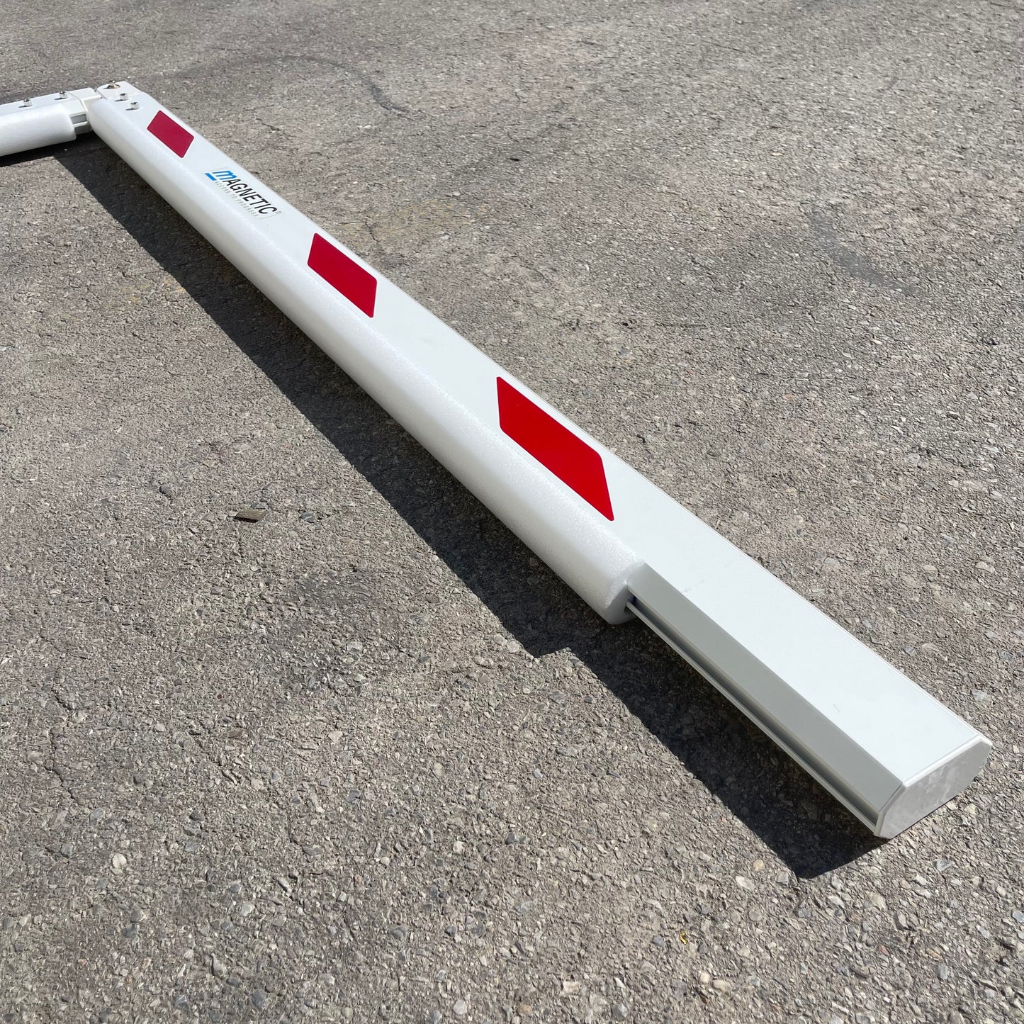 Z@ MAGNETIC AutoControl Barrier (AS-IS)