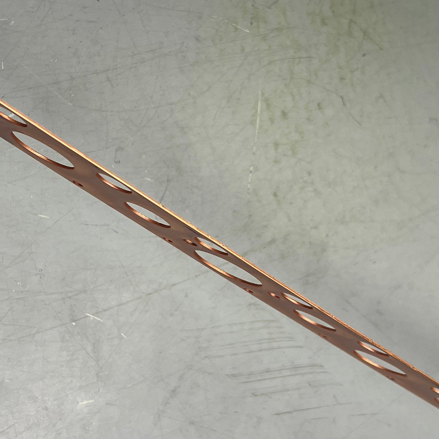 HOLDRITE (10 PACK) Heavy Gauge Copper Stub Bracket 1/2",3/4",1-1/4" 26" L  107-26