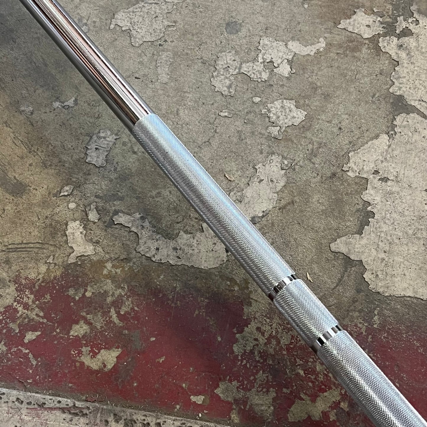 TITAN Olympic Weight Bar 1500 Lb Cap 86" L 2" Dia Chrome 86OBAR