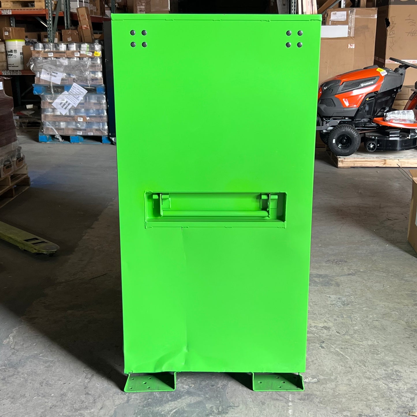 KNAACK Jobsite Cabinet Proprietary Recessed Padlock 59.4 cu ft, Green 139-SK-02 (AS-IS, Cosmetic Damaged)