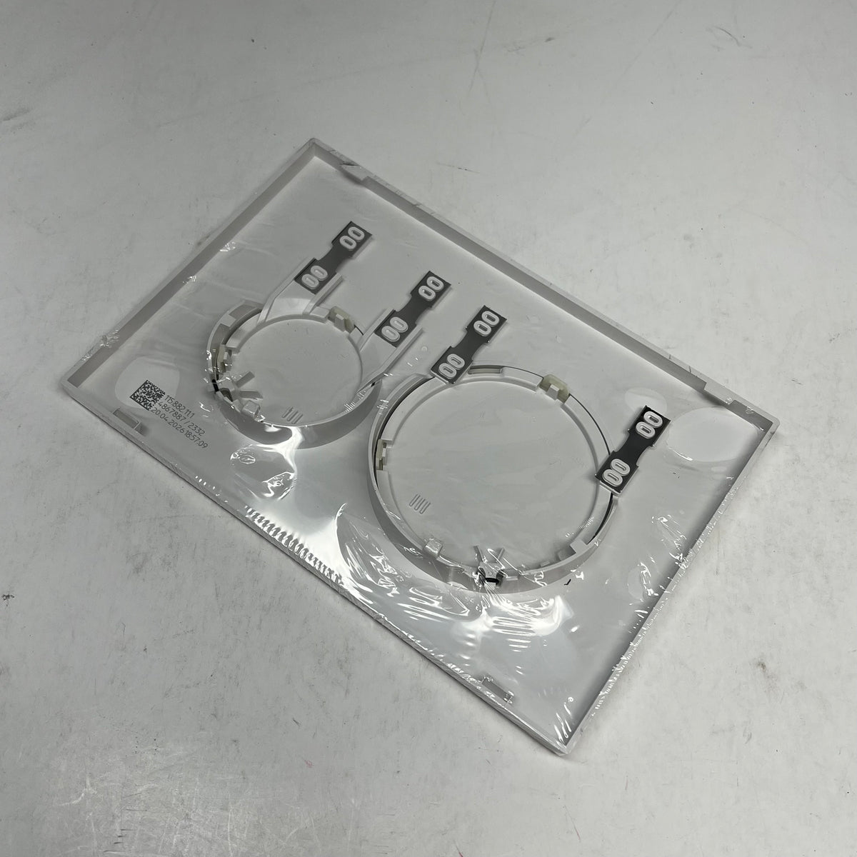 GERBERIT Sigma 20 Round Flush Plate  Gloss White W/ Matte White 115.882.11.1