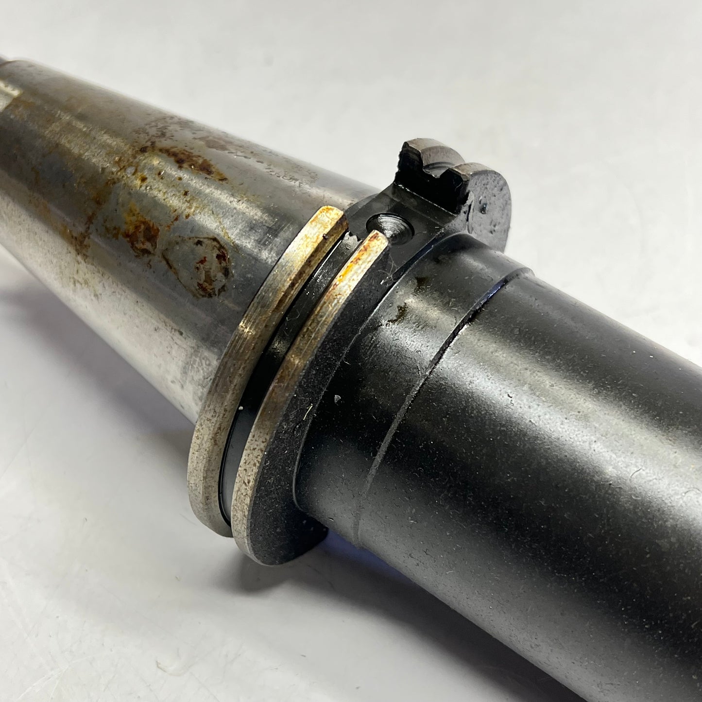 Taper Shank Tool Holder & Pull Stud For CNC Milling Machine  ~1" Hole Dia (Used)