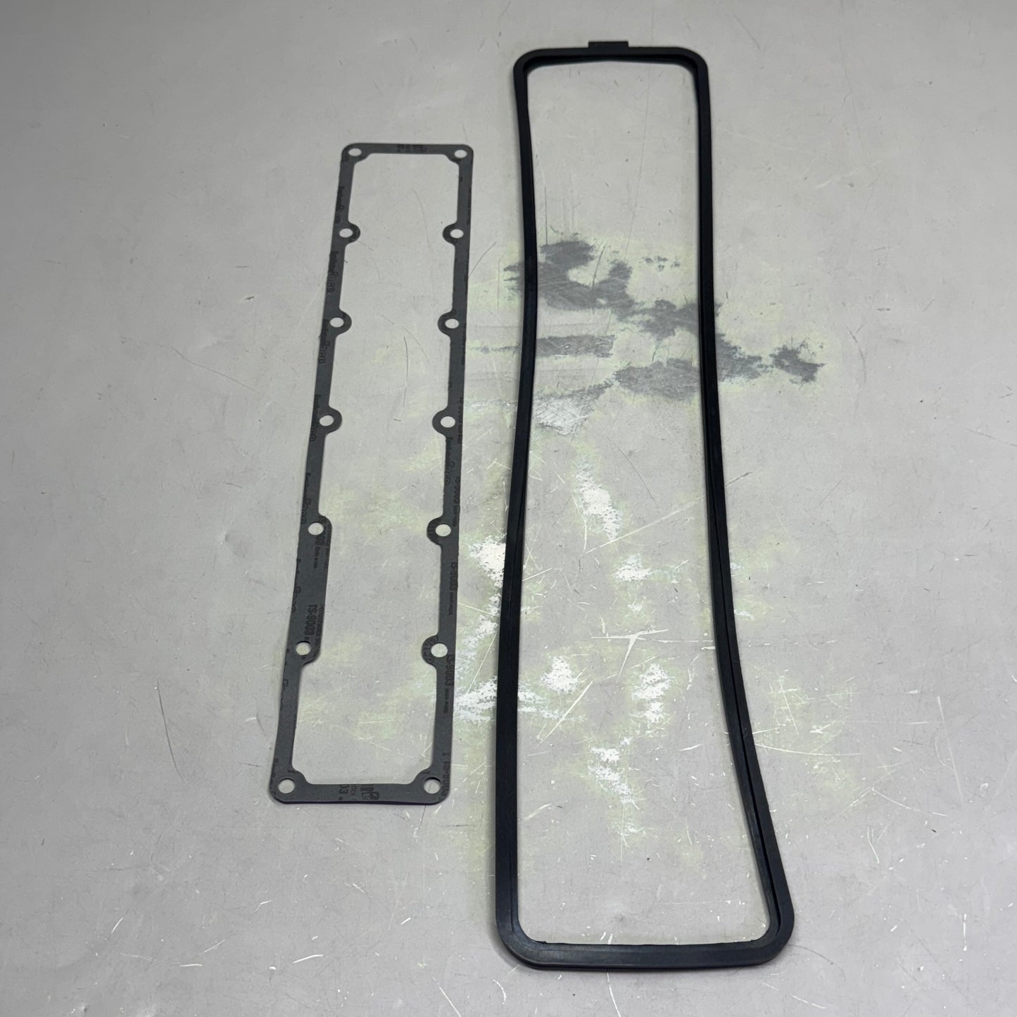 MAHLE Engine Kit Gasket Part Set Standard Thickness Dodge Cummins 5.9L Black 95-3623