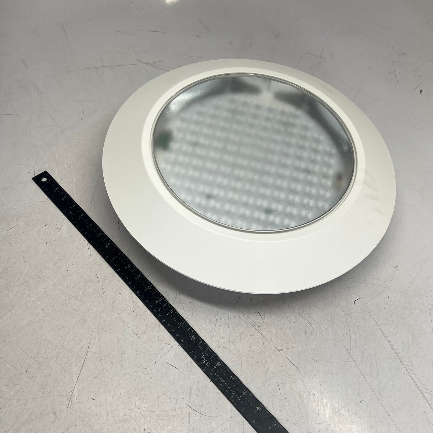 KENALL Senscape Lighting For Parking Garage, Gymnasiums & More White SPG18