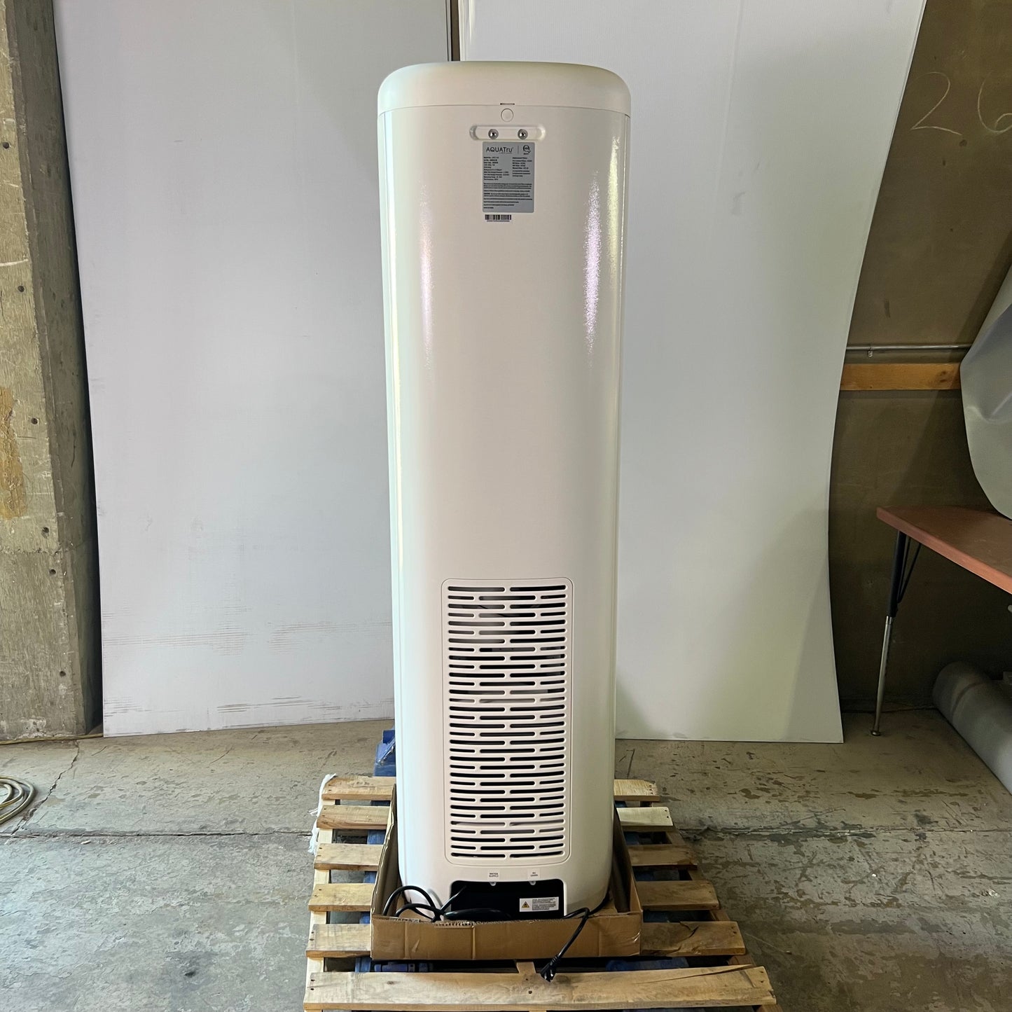 AQUATRU Advanced 7-Stage Purification 120V 50PSI, White & Black ATFS-3-W