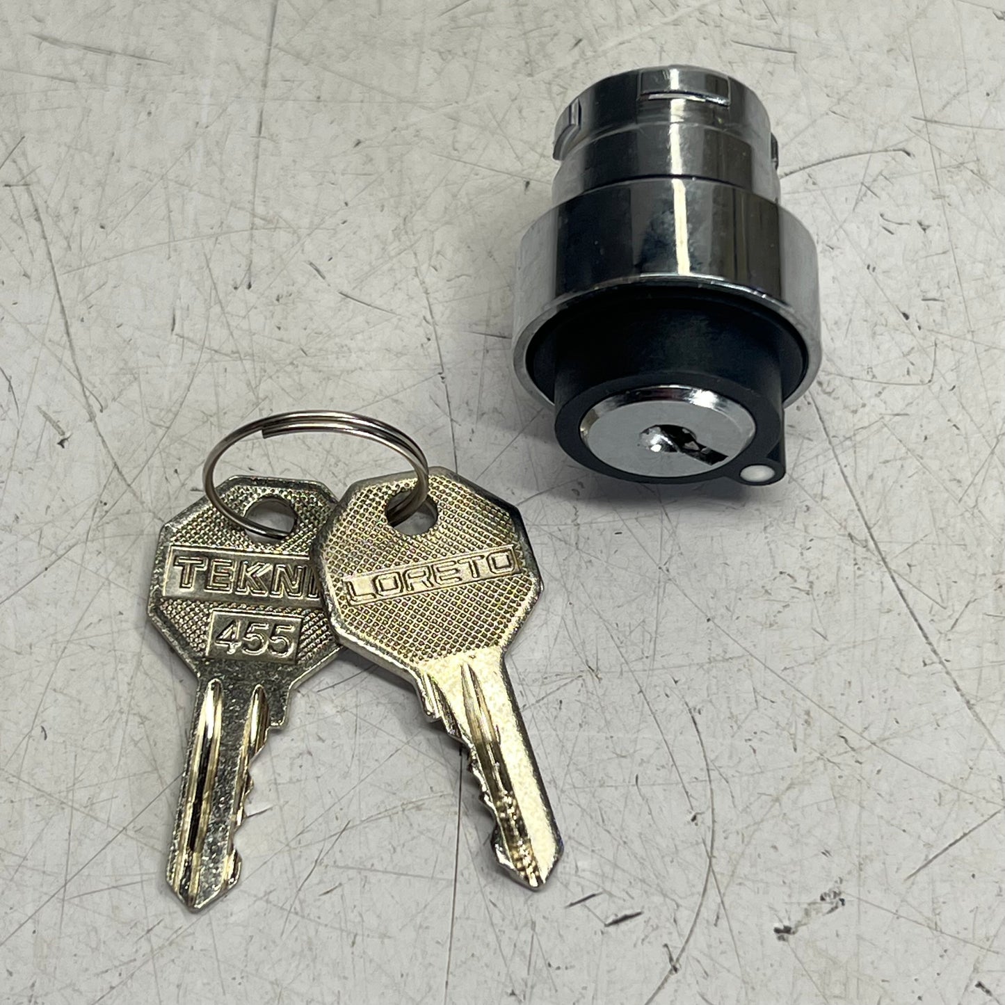 ALTECH CORP Selector Switch Operator Maintained Key 22mm 3 Position 2AK2-06-NB