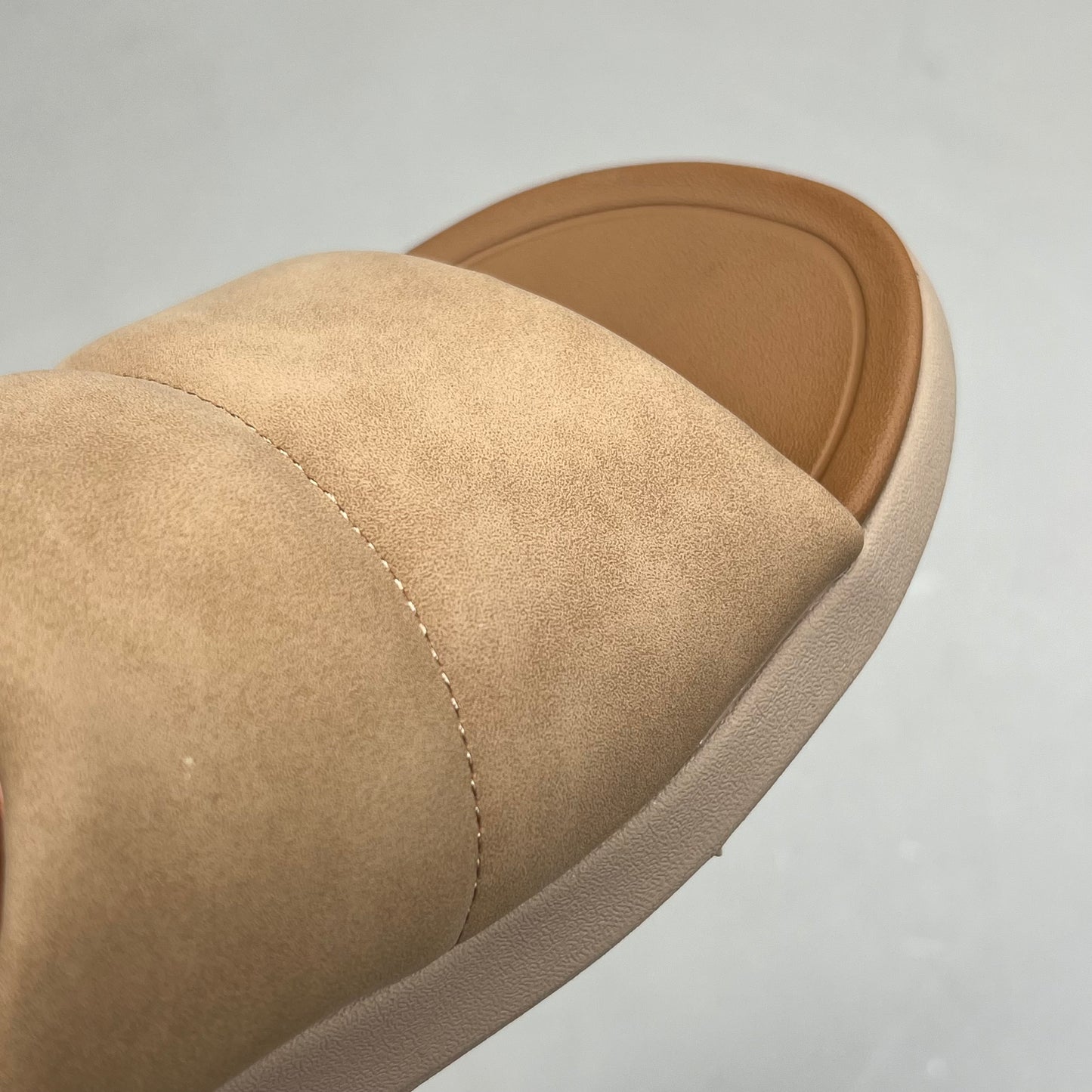 COBIAN Tolula Slide Enhanced Cushion Suede Strap Women's Sz 6 Tan TOL24-230-06