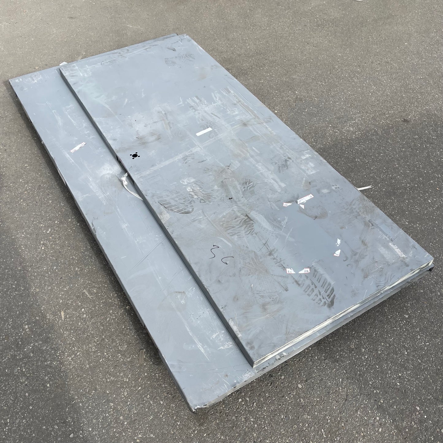 ZA@ Pallet of MIXED Steel Doors 83”x41.5” Grey (AS-IS)