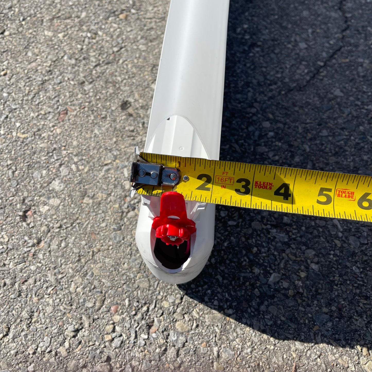 LUMINATION Low Bay LED Fixture LUS Series 8’ L White LUSC8A0A0V1T40VQCSWHTE