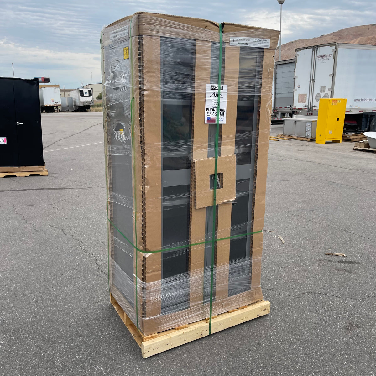TENNSCO C-Thru Standard Storage Cabinet 24"x36"x72" Grey CVD7224-MGY