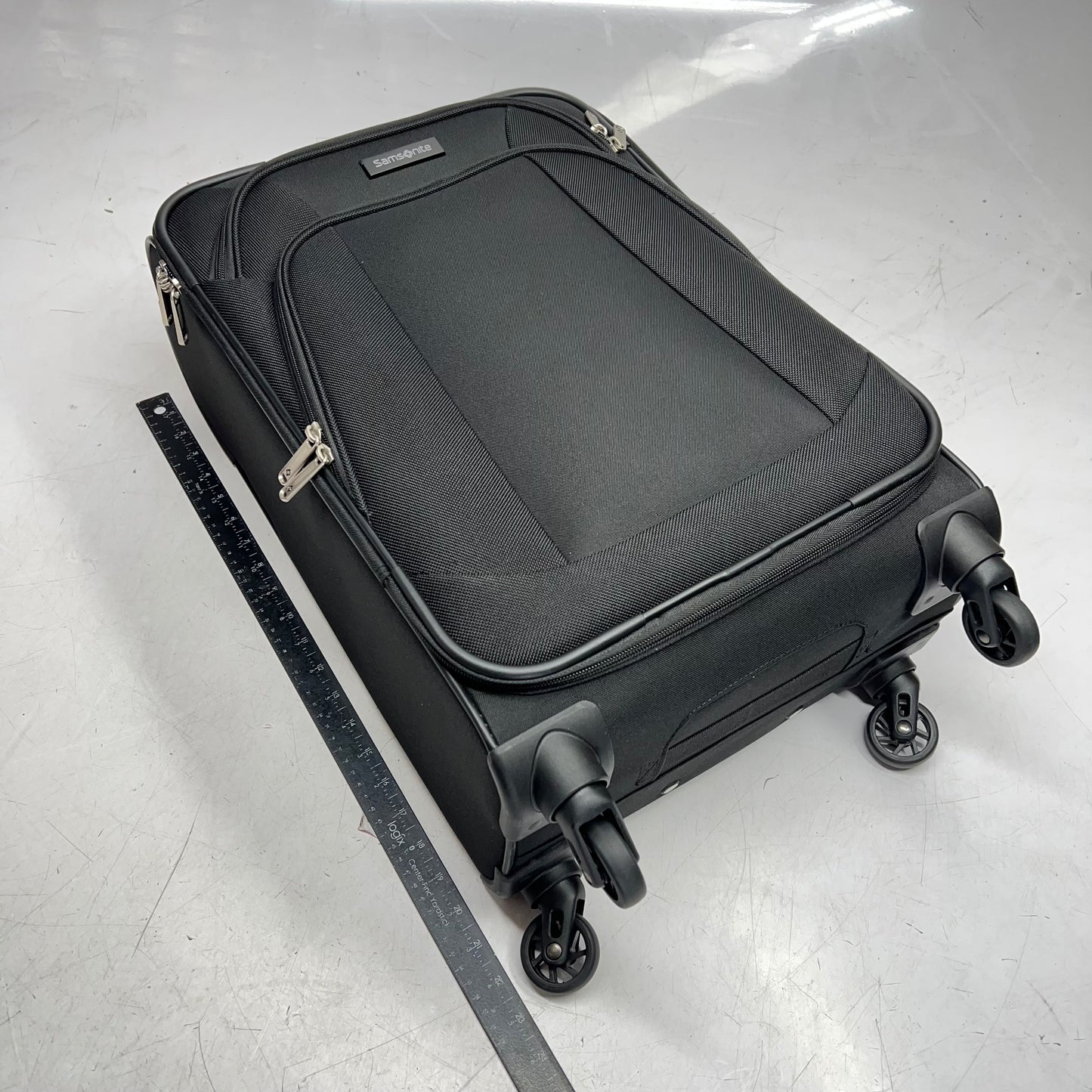 SAMSONITE  Dymond Weekend Trip 2 Piece Set  23.5"x14.25"x9.5" Black 133891-1041