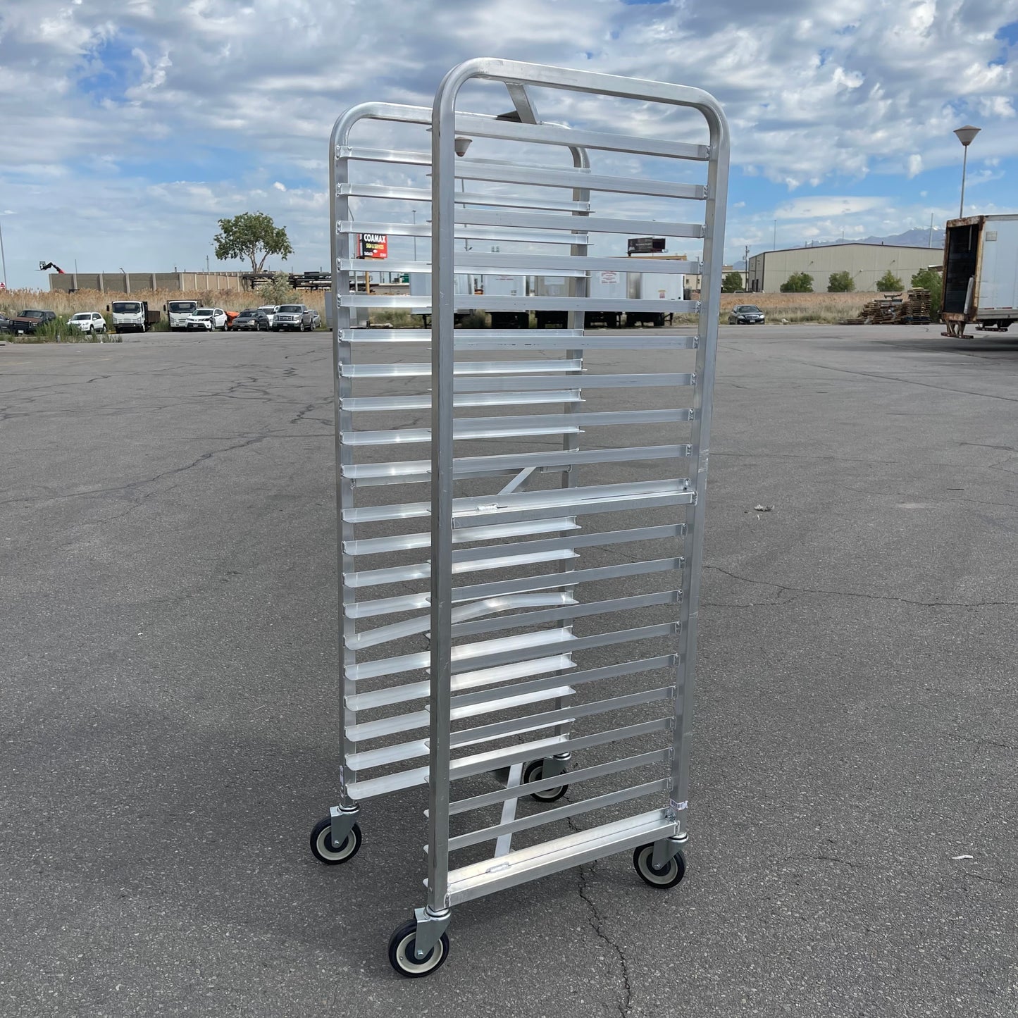 Z@ Pallet of CHANNEL Bun Pan Rack ~30 lbs Aluminum 401 AN-HD (AS-IS)