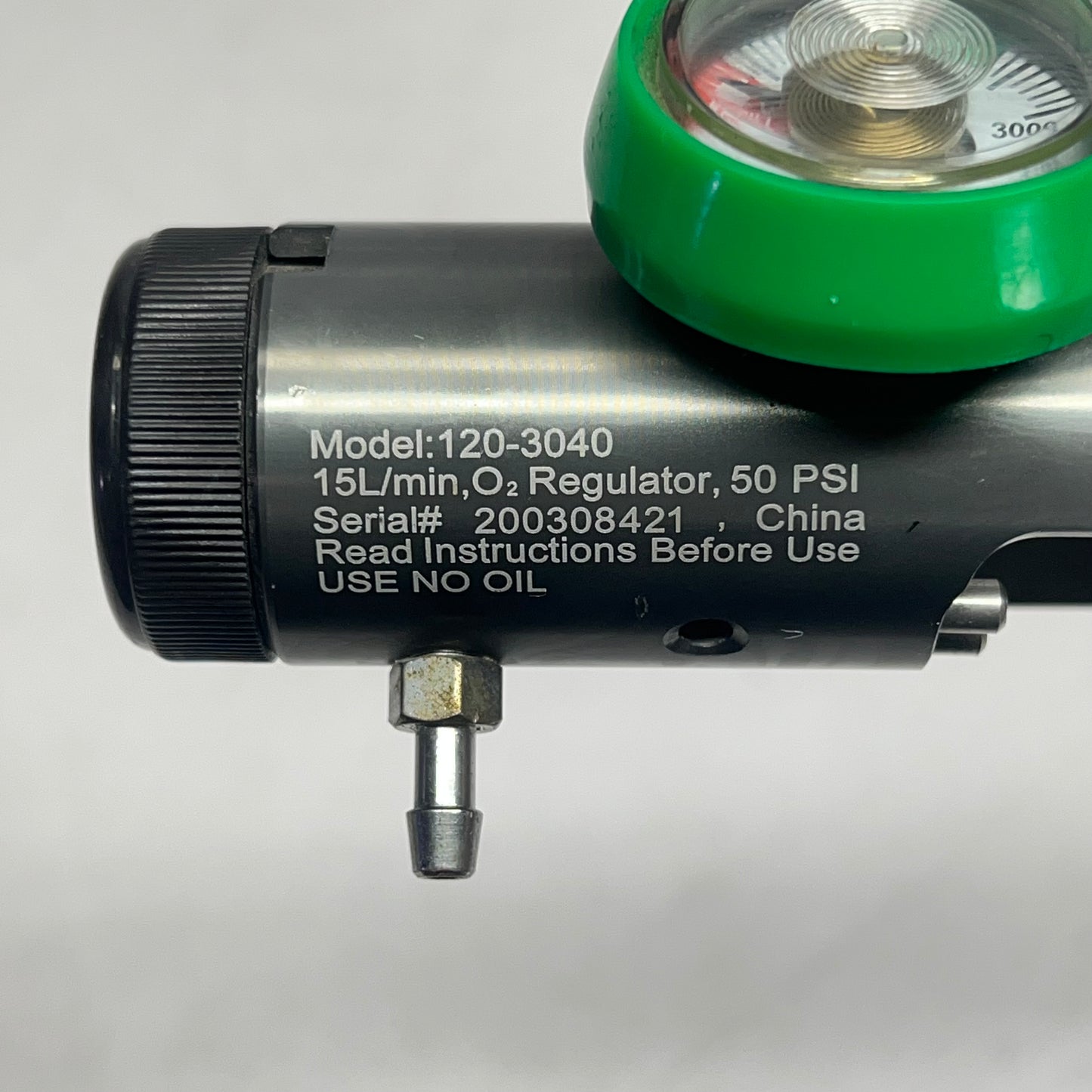 RESPONSIVE RESPIRATORY INC Regulator W/ Barb  15 LPM CGA 870 120-3040 (Used)
