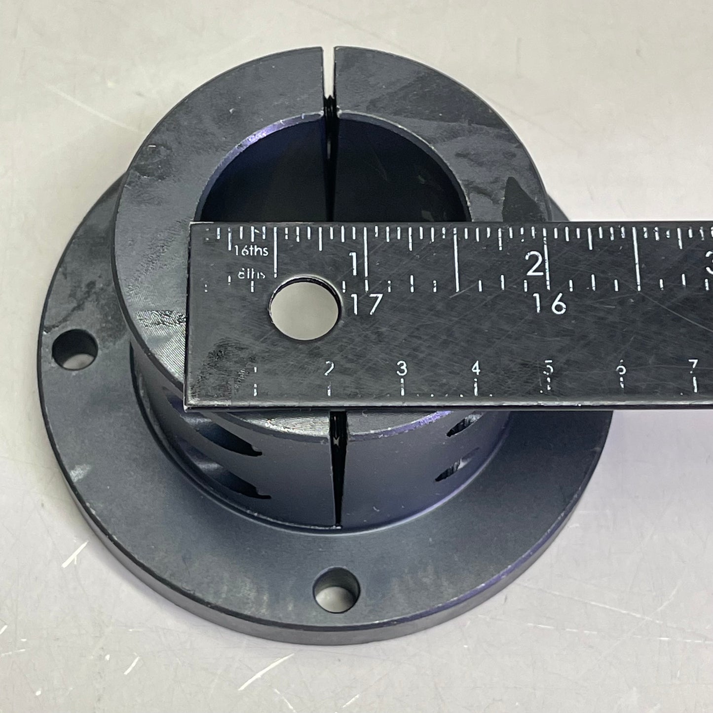 STAFFORD Flanged Shaft Mount, Made In USA 1-1/2" Dark Grey Steel 1L108MXR