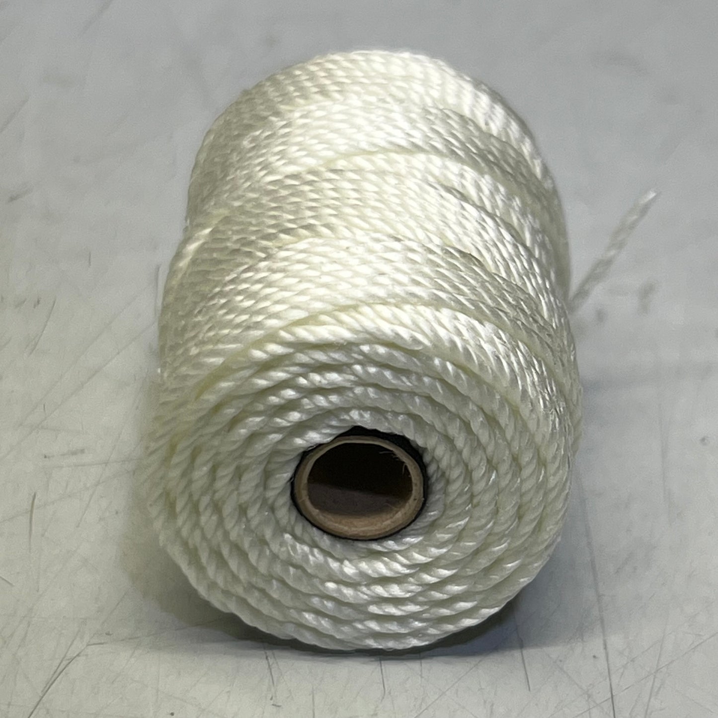 SERVICE THREAD (72 PACK) N554 Nylon Style 41 FG01287