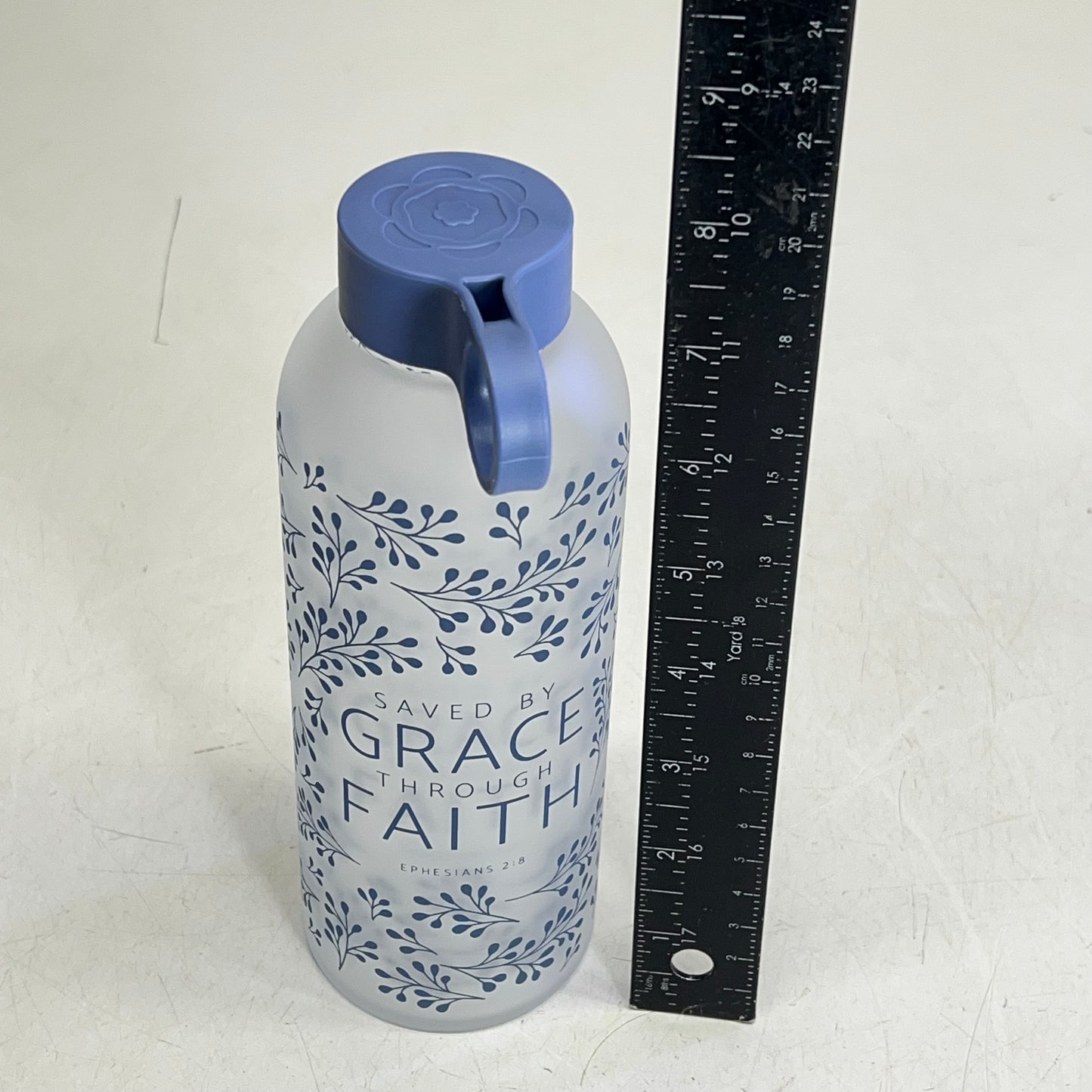 ZA@ CHRISTIAN ART GIFTS Saved by Grace Botanical Glass Water Bottle 19 fl oz  Clear/Lilac WBT245