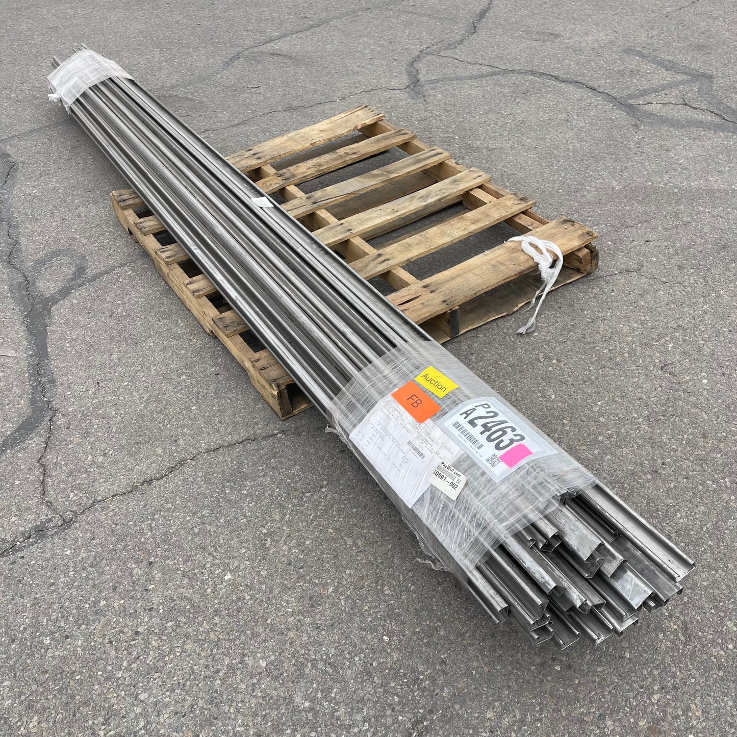 ZA@ Pallet of Steel Channels 132” (AS-IS)