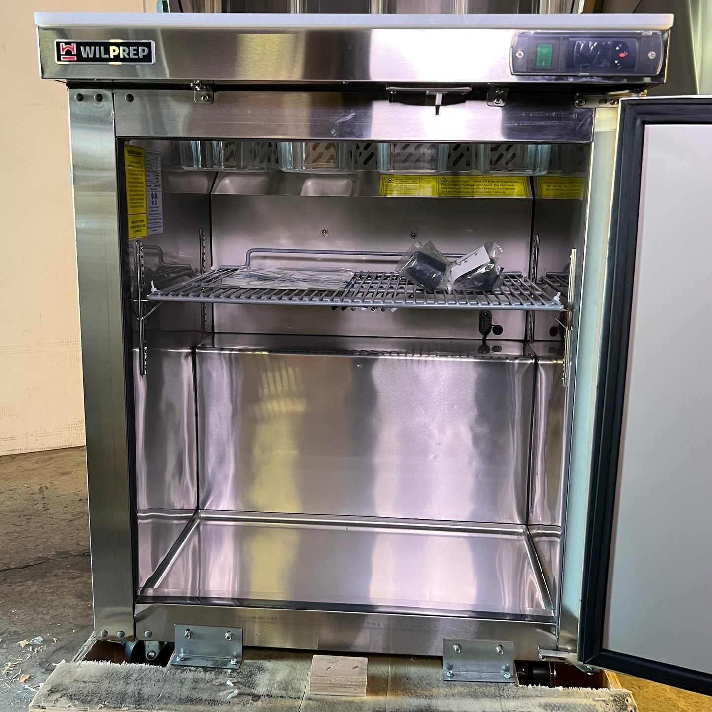 WILPREP 29" Single Door Commercial Salad Prep Table Refrigerator TSSU-29T