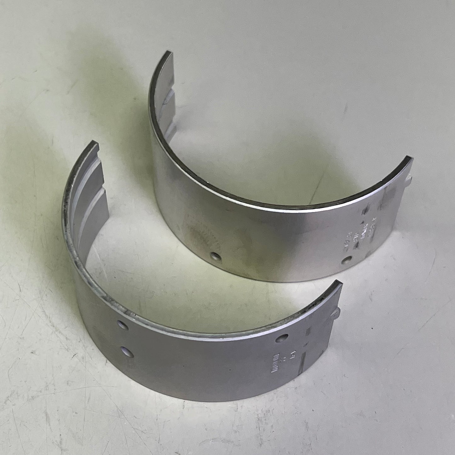 MAHLE P Series Standard Main Bearing Set Made In USA For Pontiac V8 MS-667P