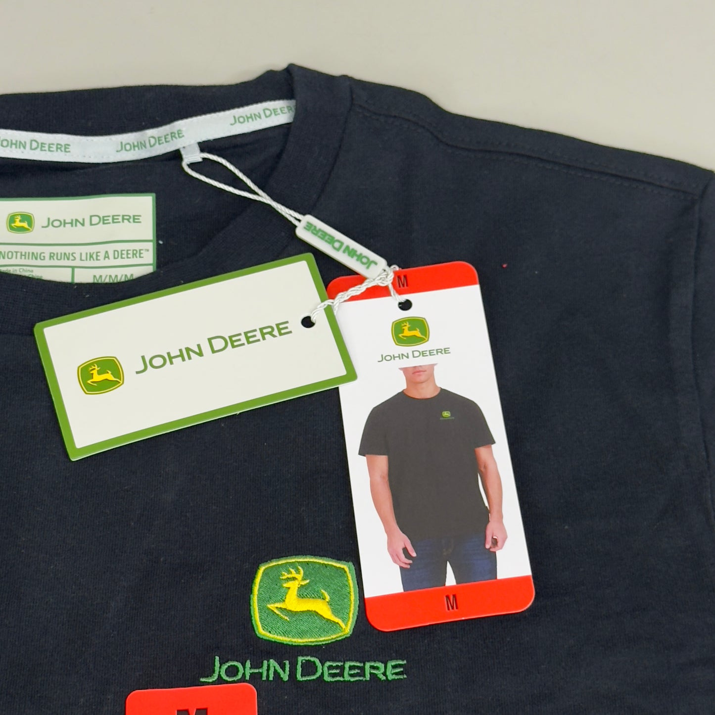 JOHN DEERE Embroidered Logo Short Sleeve Tee Shirt Men's Sz M Black 1896842