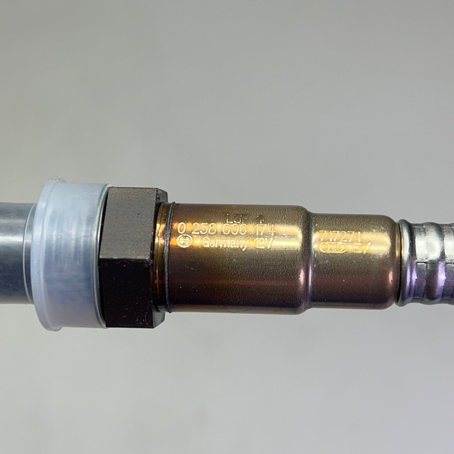 BOSCH Oxygen Sensor For SAAB 2000-09 Direct Fit OE Connector 16174