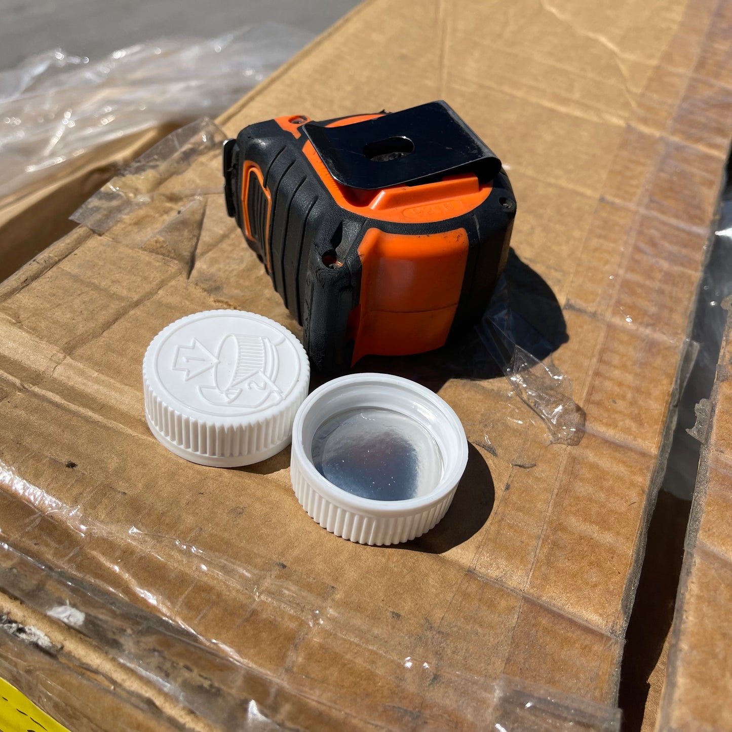 ZA@ Pallet of B&B CAP LINERS Medical Bottle Lids and Cap Liners, White & Silver (New)