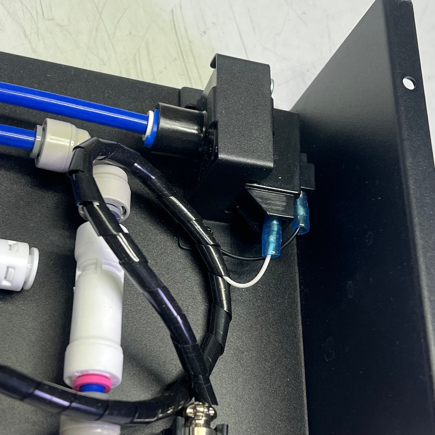 AQUAFIRE Direct Plumbing Kit For Water Electric Fireplace Black AWA-DP-LP