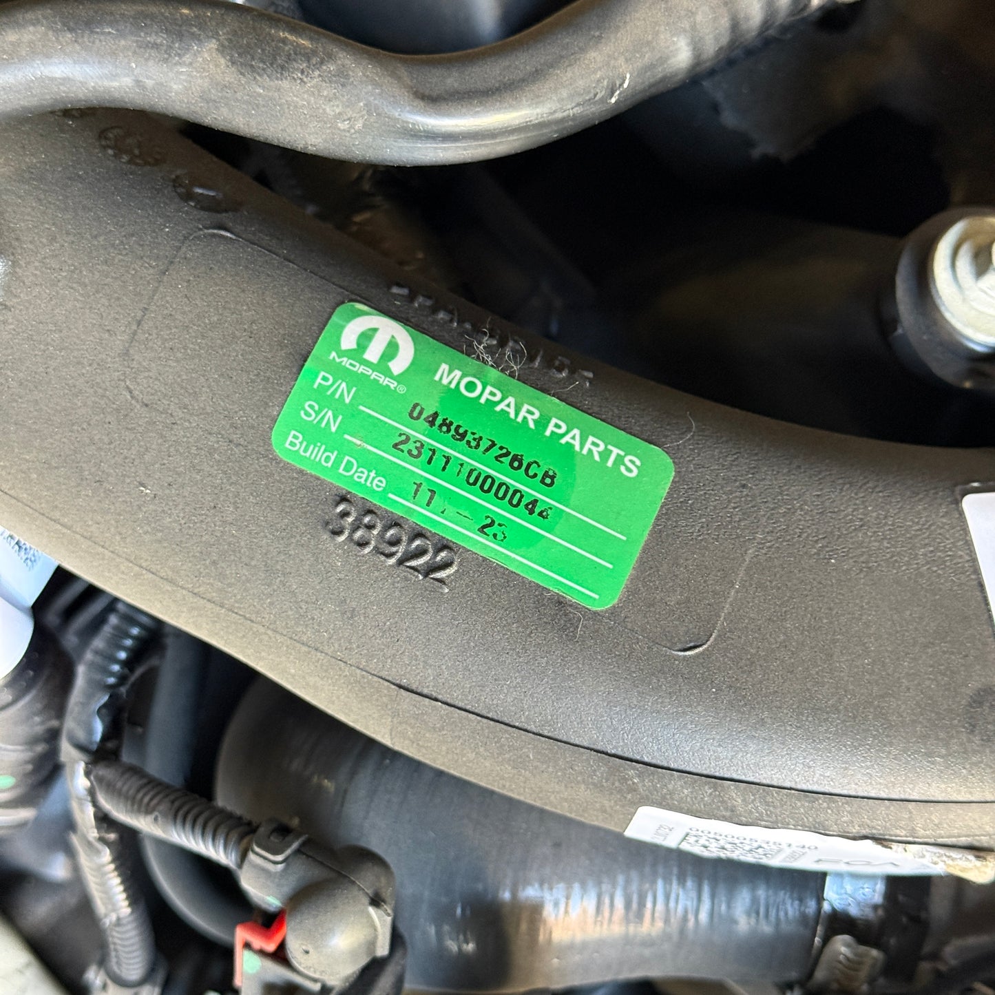 ZA@ MOPAR (Some Damage, but Never Used) Jeep Wrangler Engine (Electric / Gas?) 2020-23 04893726CB 2.0L L4 (AS-IS)