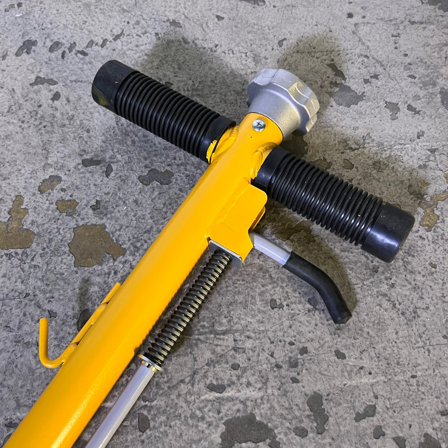 Omega Lift Handle 49.5"H x 10"W Yellow 23221C/23222C