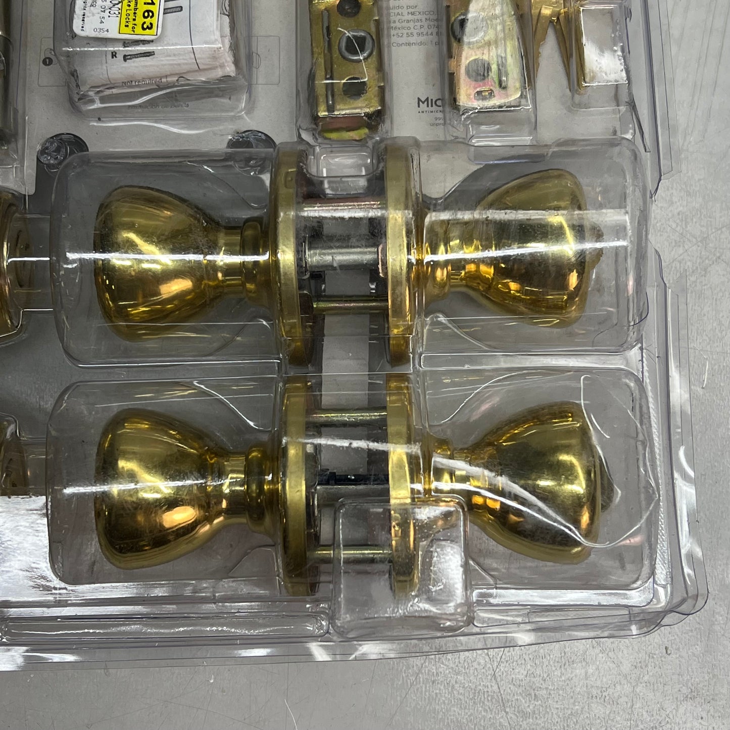 KWIKSET Exterior Entry Door Knob & Deadbolt Combo Pack Polished Brass 92420-031