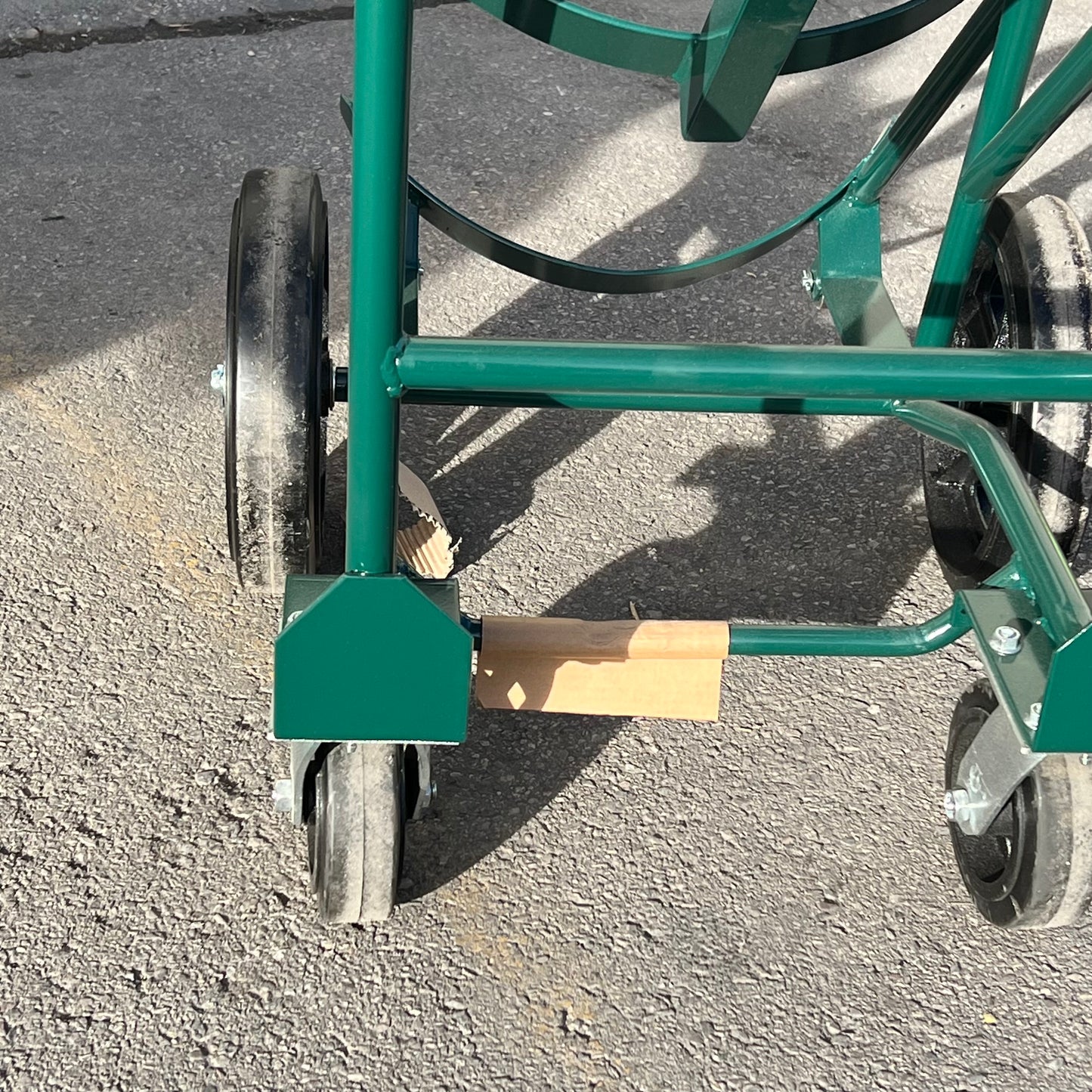 HARPER TRUCKS Series 650 Cylinder Truck Holds Up To 20" Dia Green 65050-51