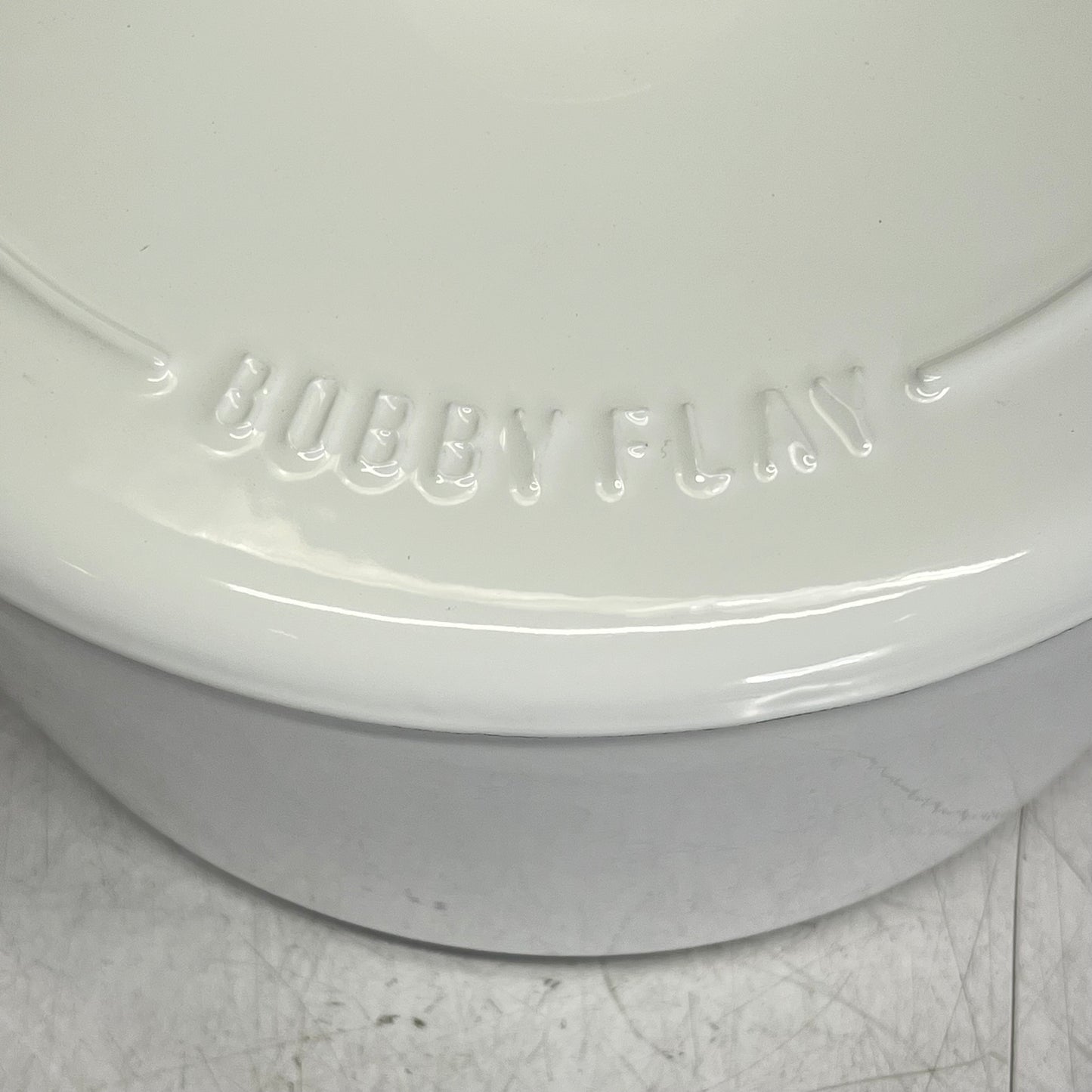 GREEN PAN  Bobby Flay Enameled Cast Iron Round Dutch Oven W/ Lid 5.5 Qt White