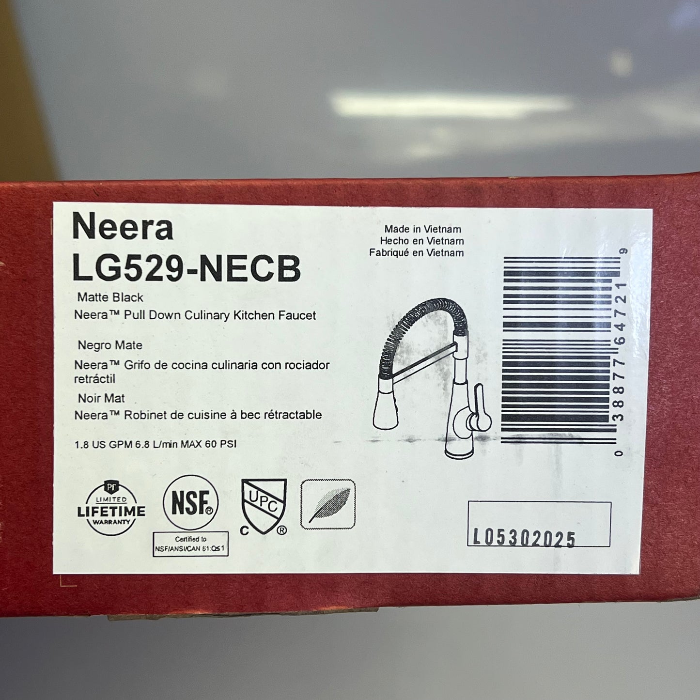 PFISTER Neera Single Hole Pre-Rinse Pull Down Kitchen Faucet Black LG529-NECB
