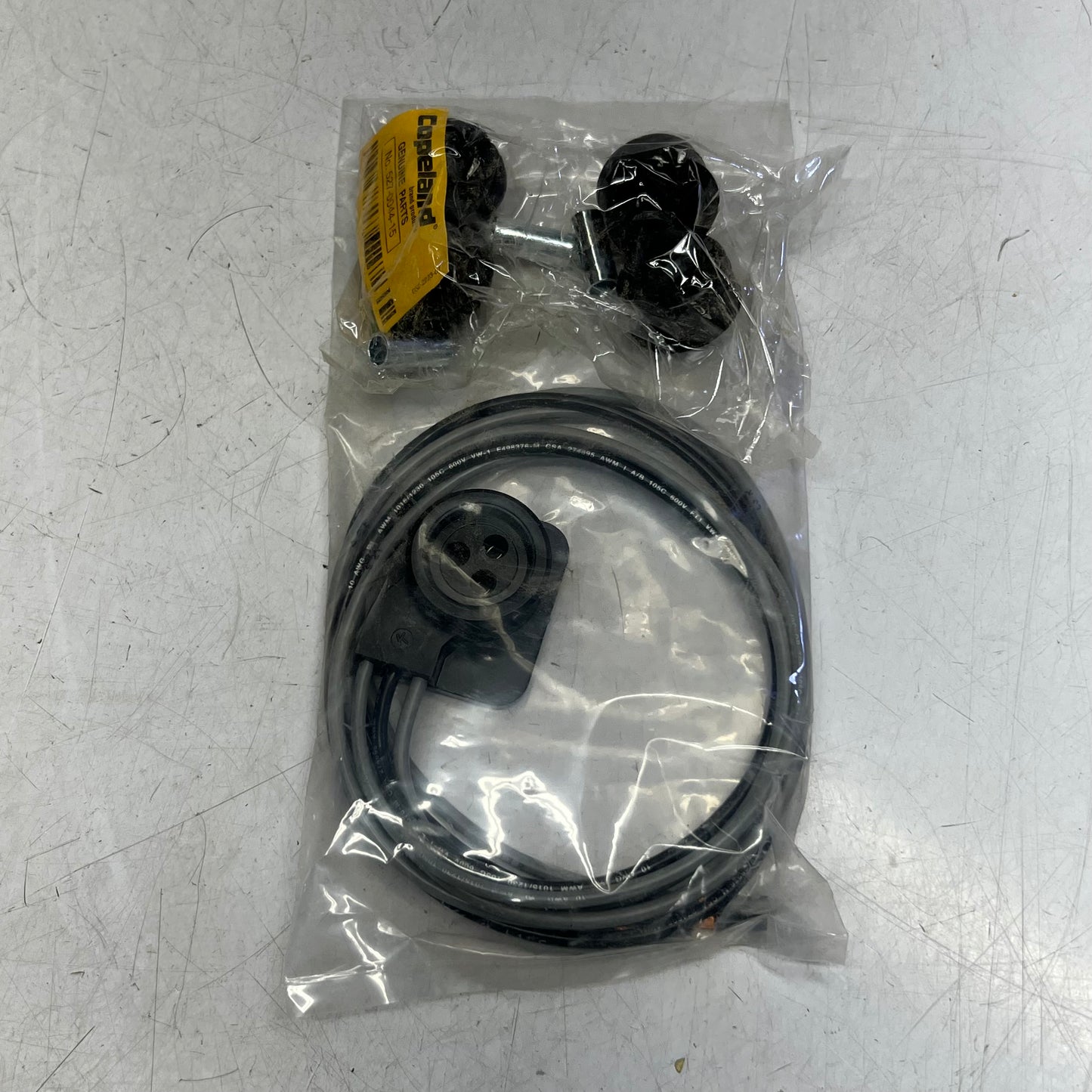 COPELAND Compressor 208/230V Sz 9"L x 9"W x 15"H, Black ZP21LXE-PFV-800