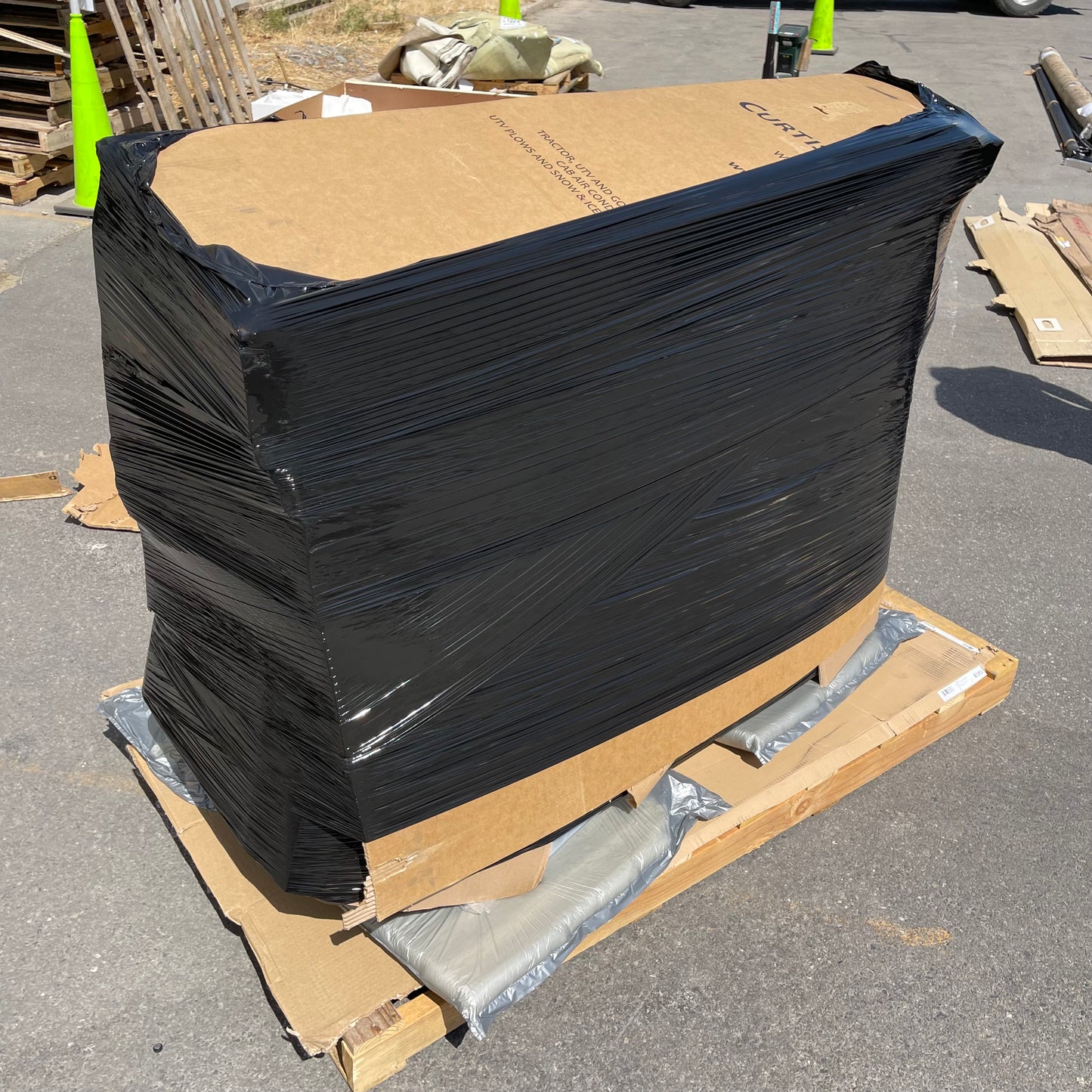 CURTIS INDUSTRIES Club Car Carryall Range Cab Kit Black 47587415002