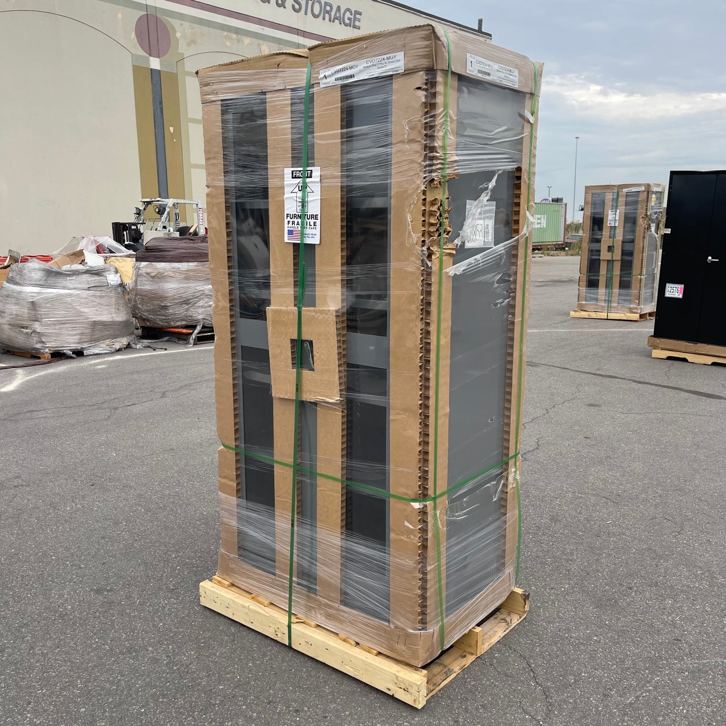 TENNSCO C-Thru Standard Storage Cabinet 24"x36"x72" Grey CVD7224-MGY