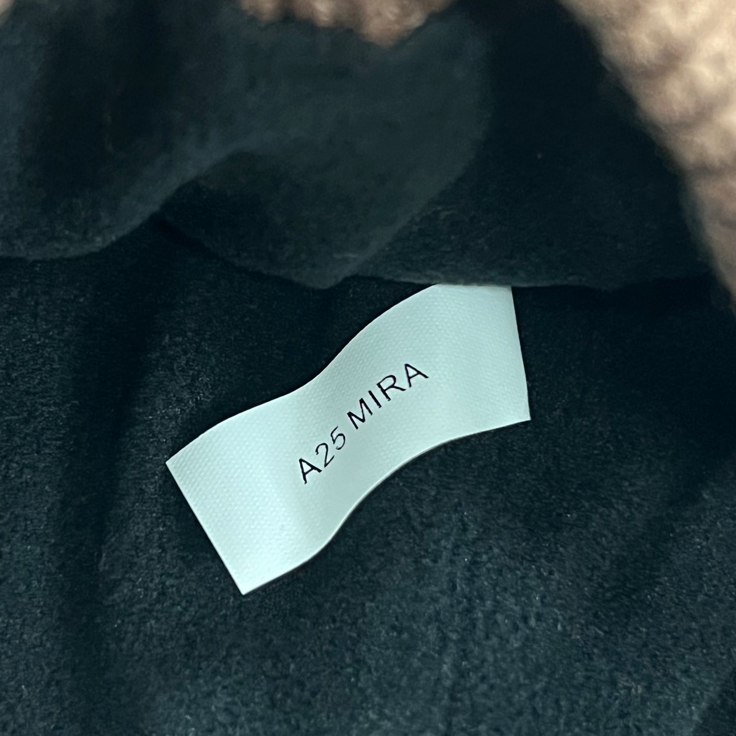 SAMSHIELD Mira Equestrian Winter Beanie Hat Women's Sz One Size Fits All Chestnut