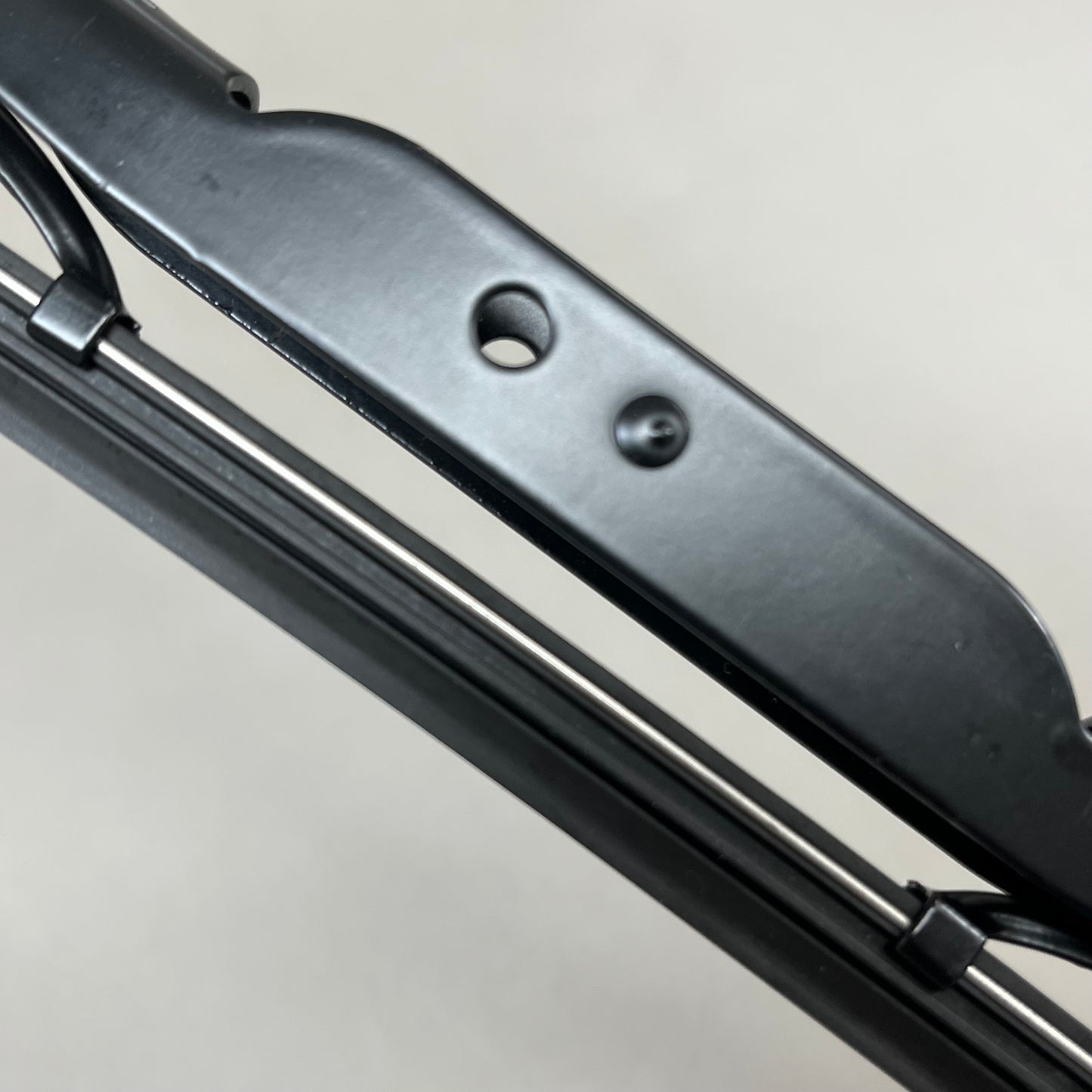 MANITOU GROUP PARTS Wiper Blade GEHL 16" 50380577