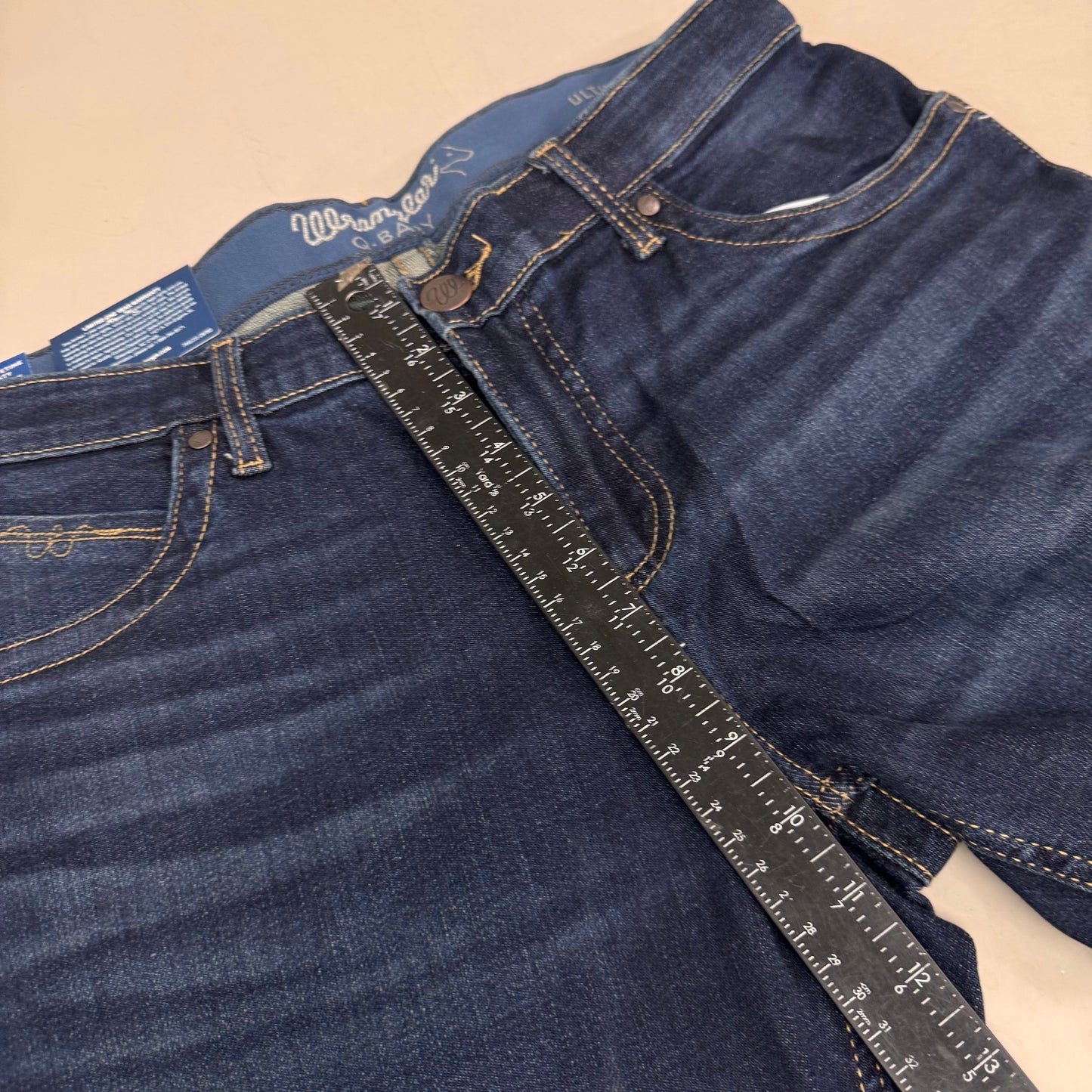 WRANGLER The Ulitmate Riding Jean Q-Baby Mid-Rise 31/11 x 32 Avery 10WRQ20VA