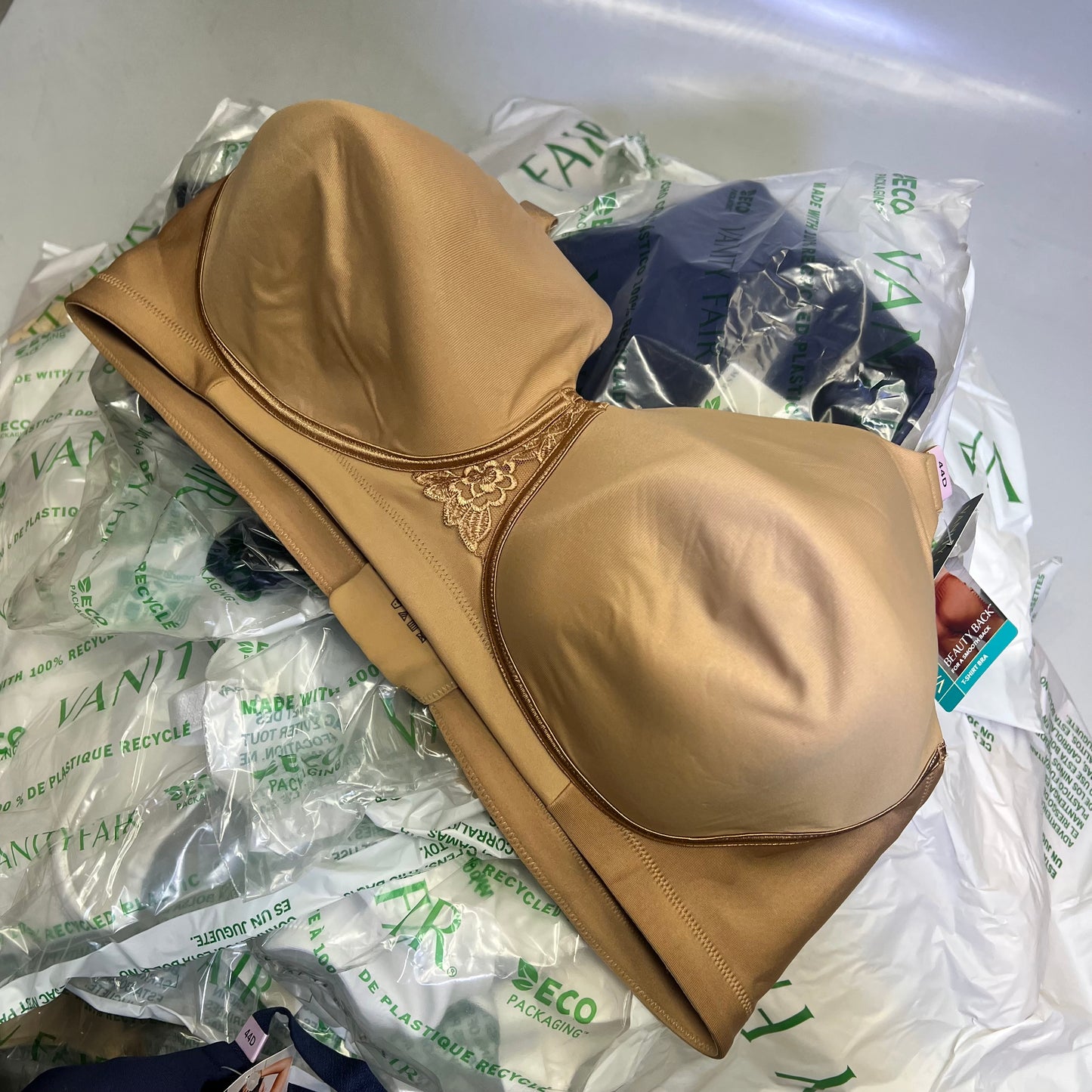 ZA@ VANITY FAIR Lot Of Assorted Style Bras Women's Variety of Sz Tan/Black/White