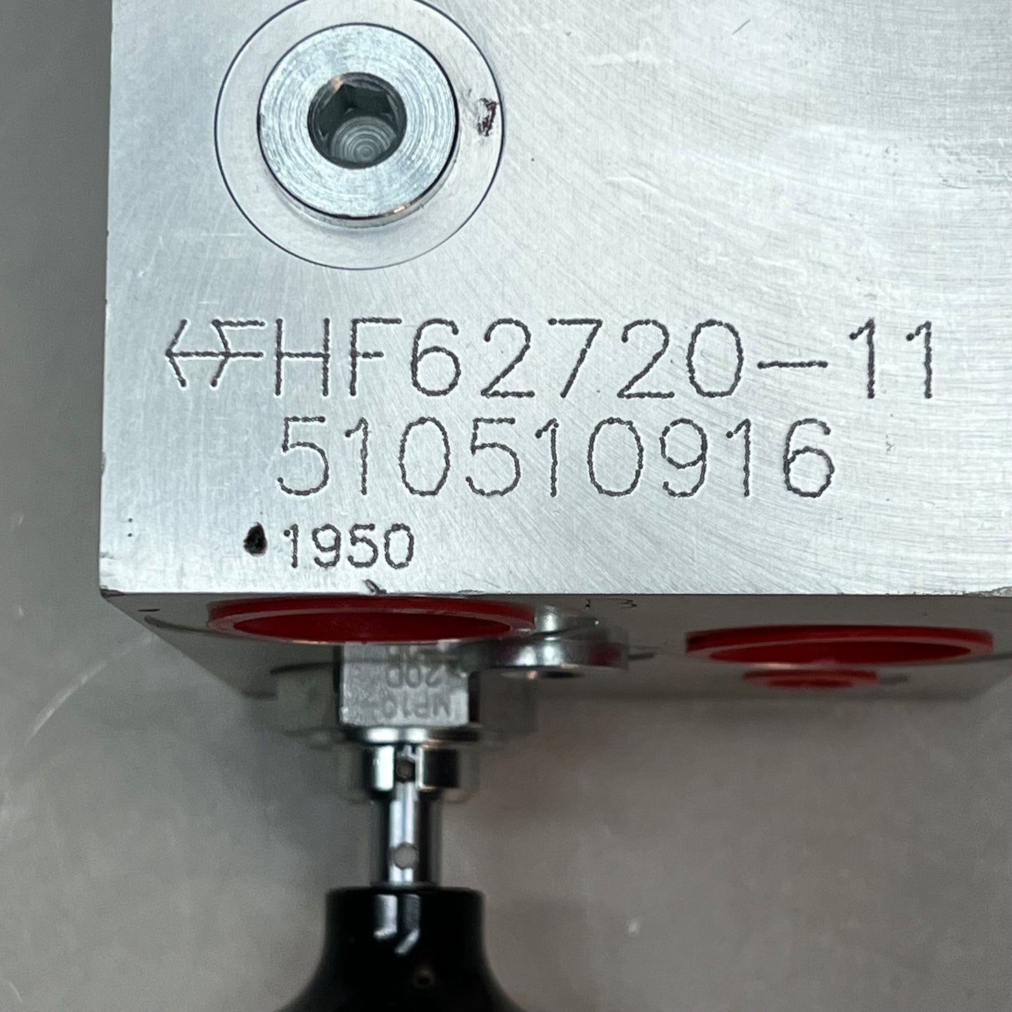 Hydraulic Block Use w/ Flow Regulator Valve FR12-30F HF62720-11 (New Open Box)