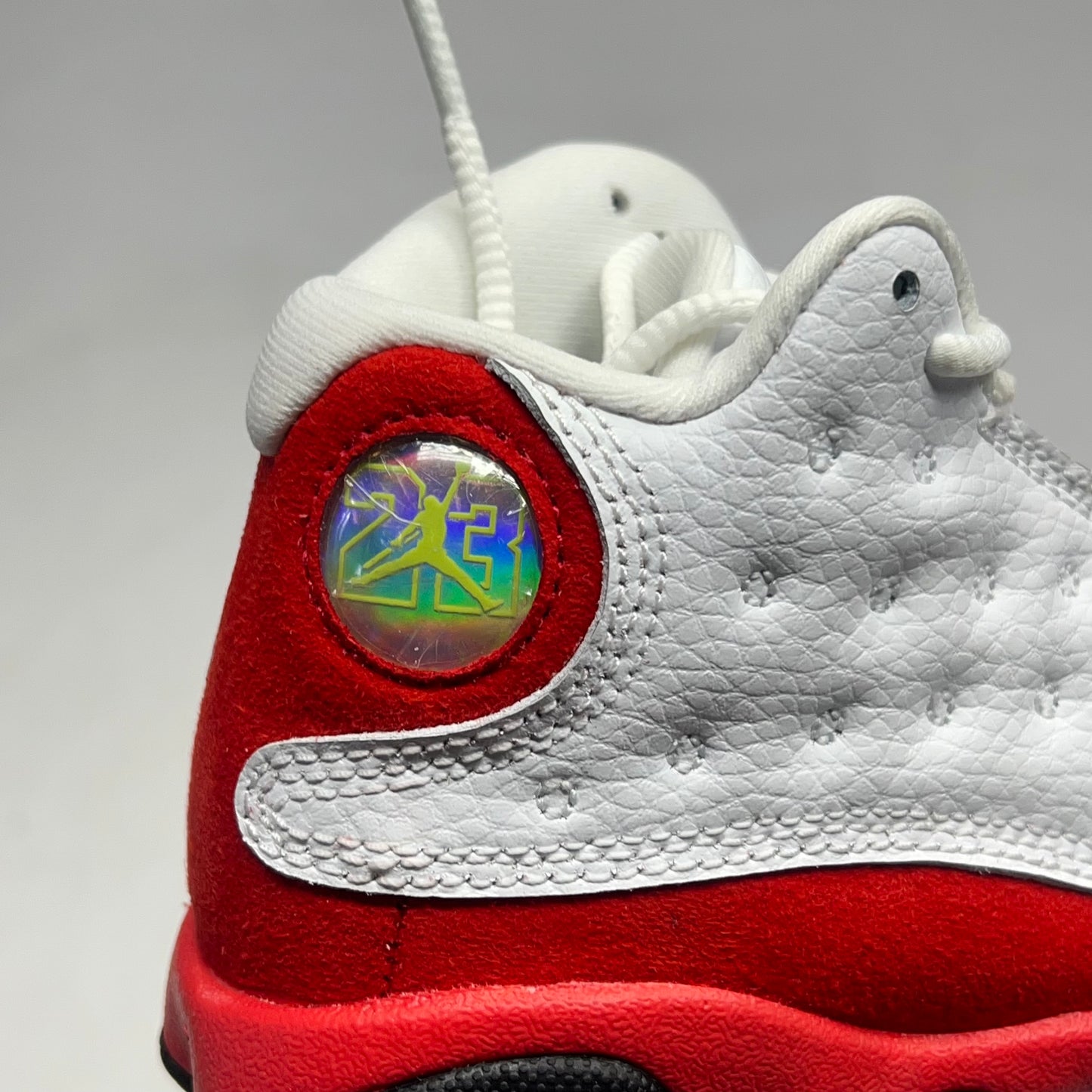 AIR JORDAN 13 Retro (ps) Sneaker Boy's Sz 11.5C White, Black True Red DJ3005 102