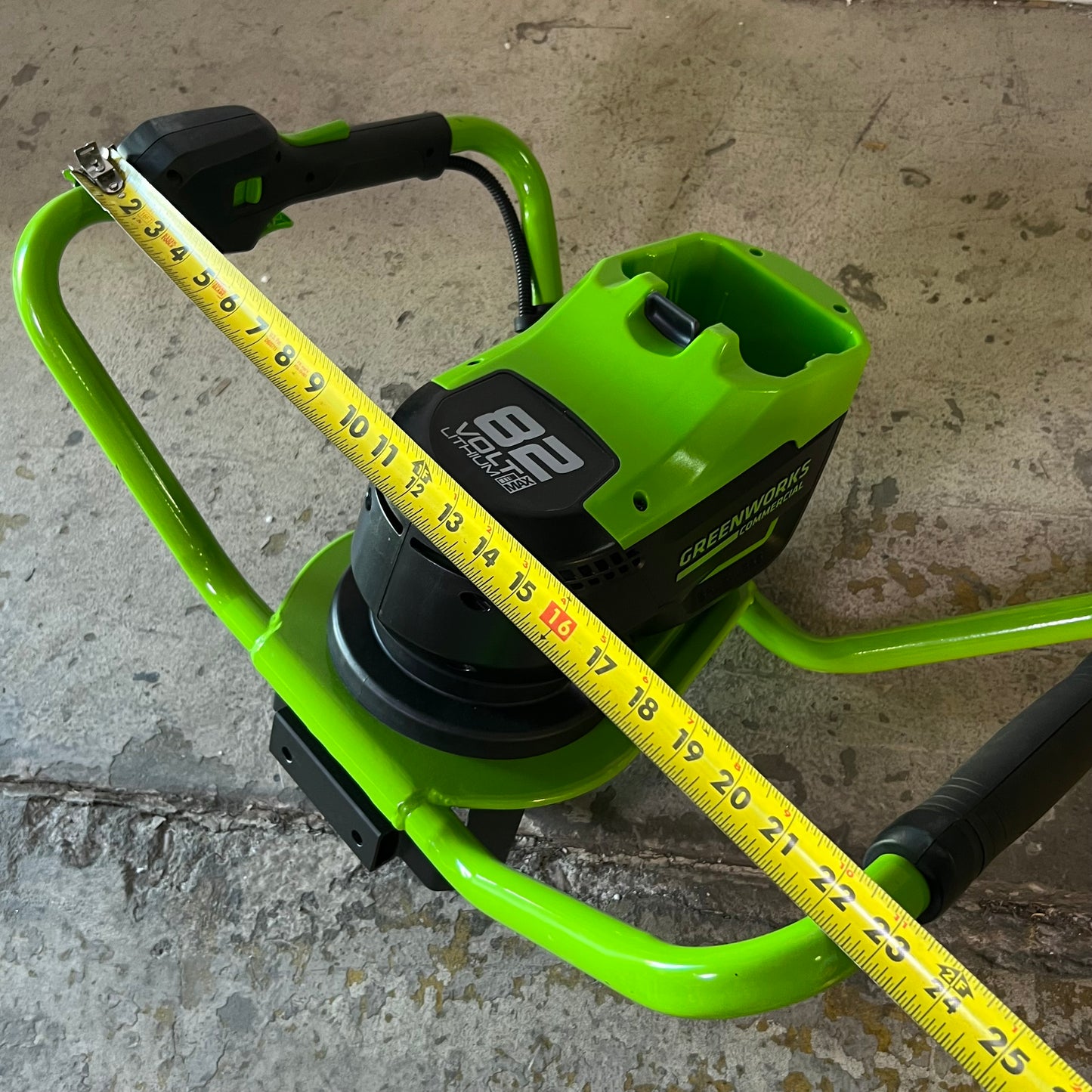 GREENWORKS Earth Auger 82 Sz 23" L x 15"W, 82EA8 (Battery & Charger Not Included)