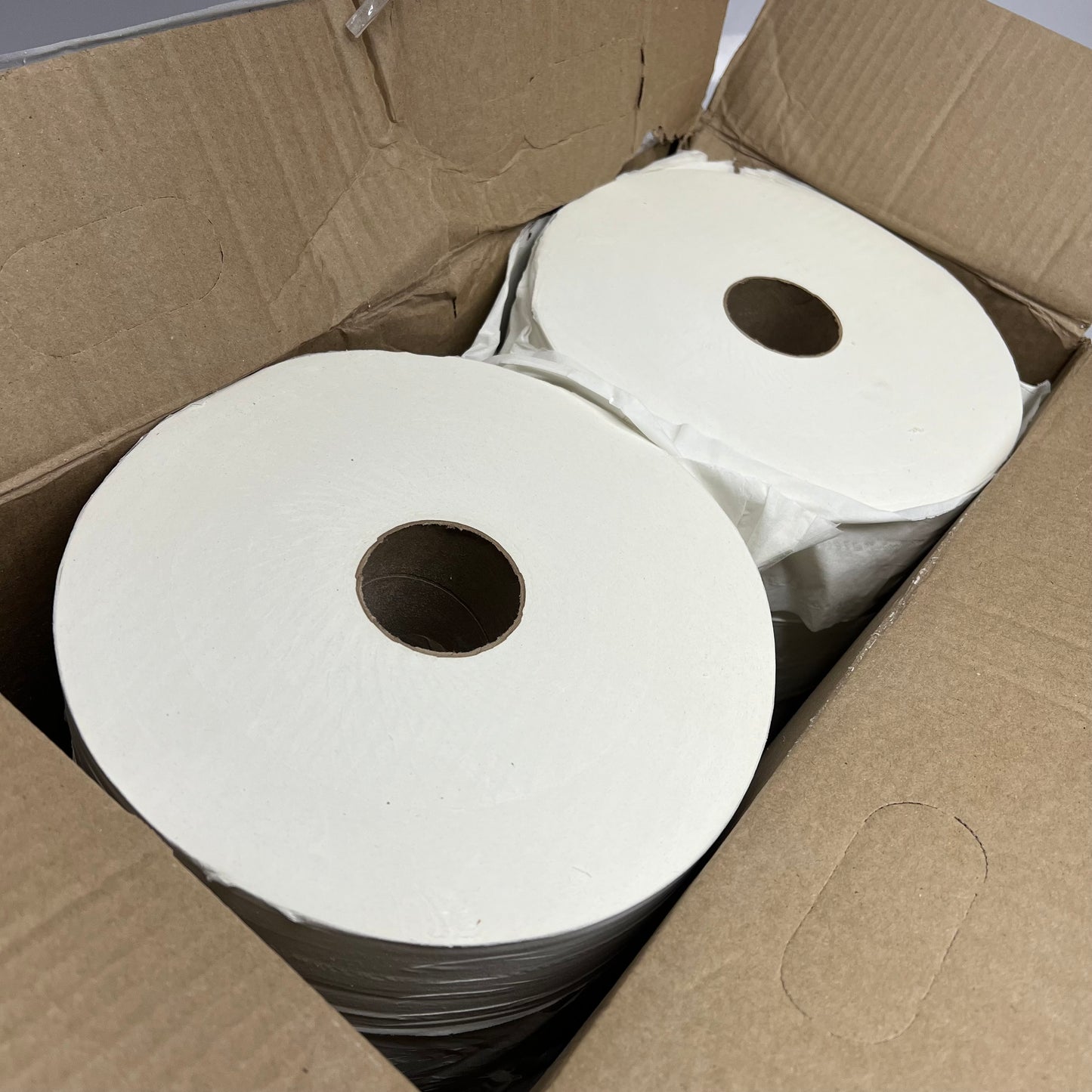 ZA@ TORK (6 PACK) Jumbo Toilet Paper Rolls 2-Ply White 12021502 (Distressed Packaging)