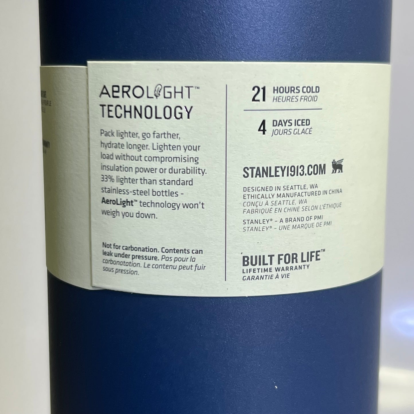 ZA@ STANLEY Aerolight Iceflow Bottle 36 oz. Navy 10-12111-003