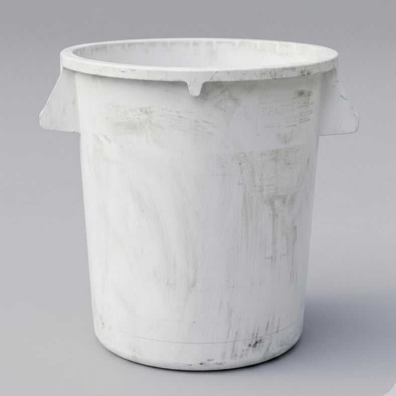 SPARTA CARLISLE 10 Gal. Commercial Trash Can Heavy Duty - White Sz 15"D x 18"H 84101002