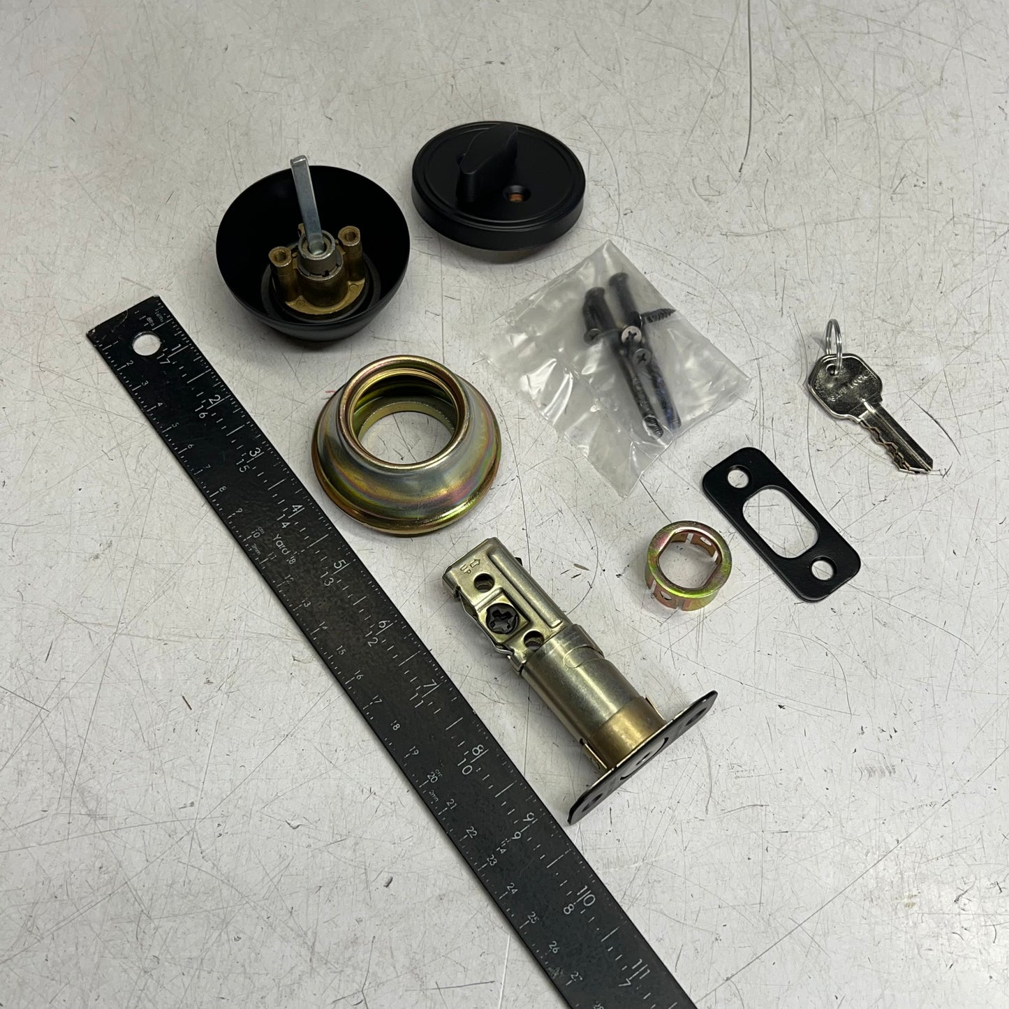 KWIKSET Safe Lock Single Cylinder Deadbolt W/ 2 Keys Matte Black 9SD91000-045