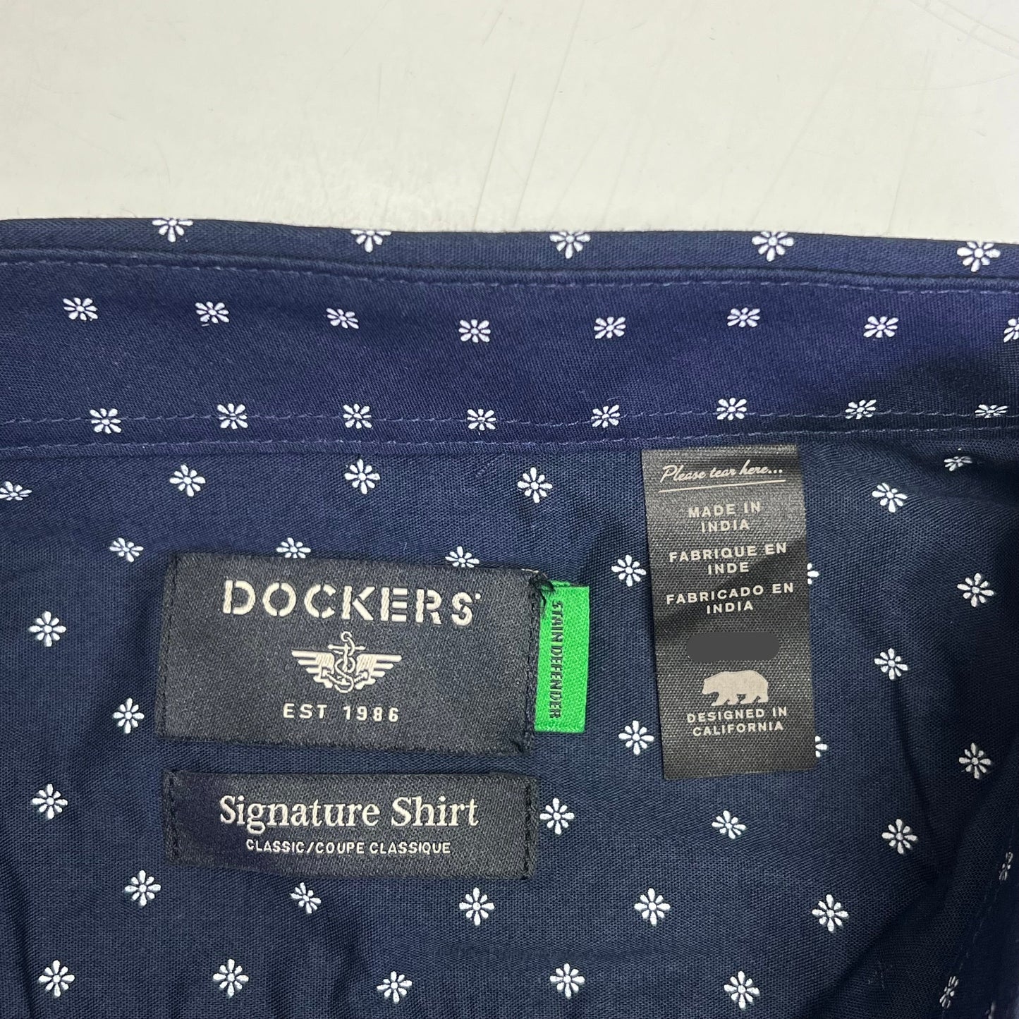 DOCKERS Stain Defender Button Up Shirt Daisy Pattern Men's Sz XL Navy Blue