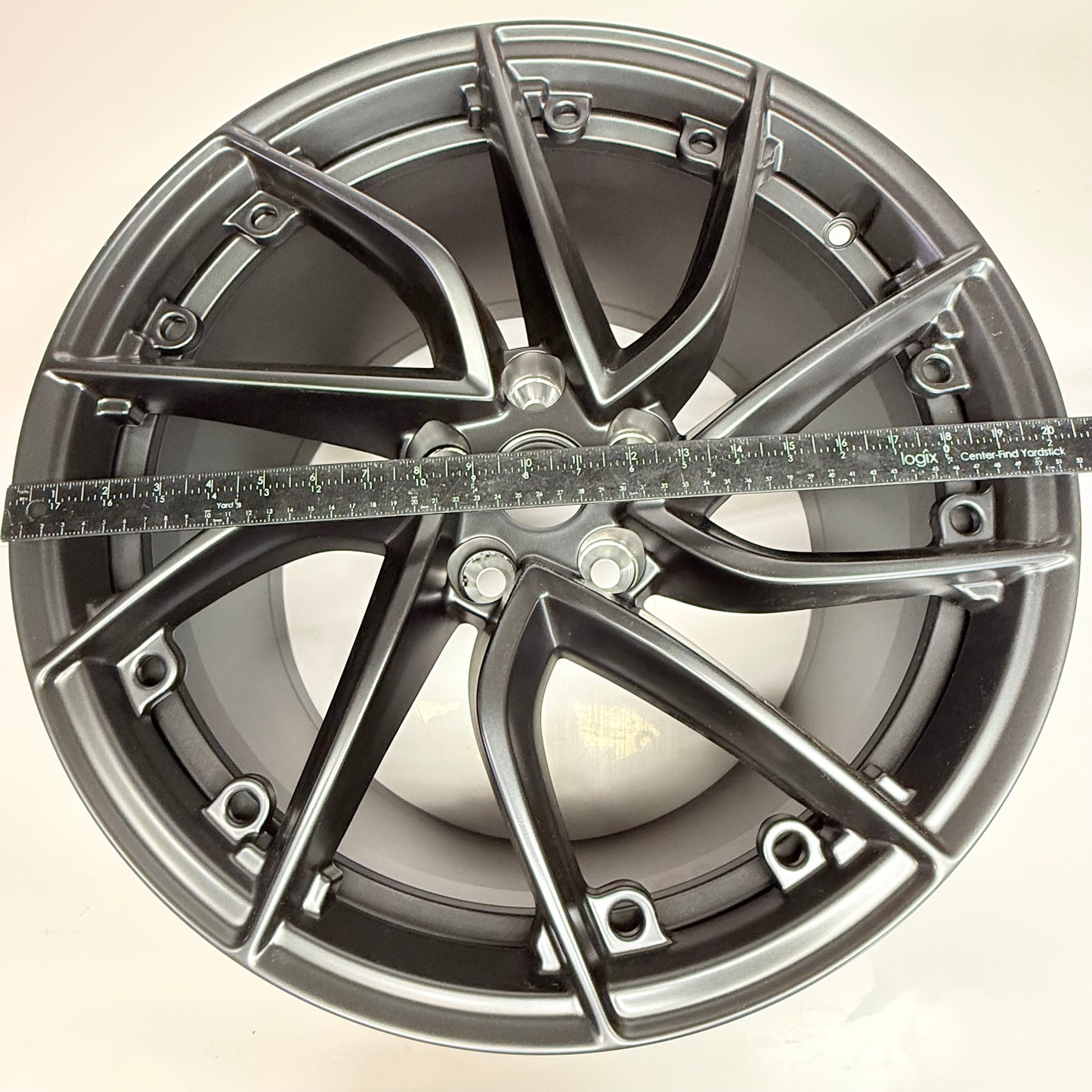 Wheel 19" X 10.5" ET45 Standard Satin Black 0812R-TS1-603J-ZB Offset 45mm